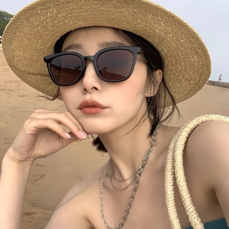 S0160145質感膠框墨鏡/四色