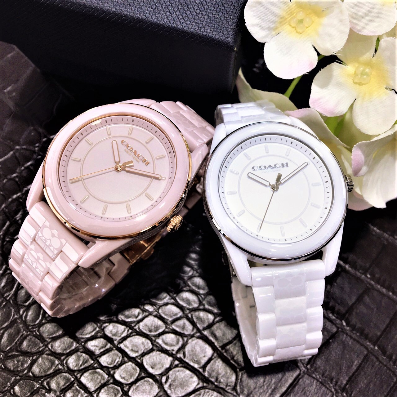 【Coach】優雅LOGO陶瓷時尚腕錶 CO14503771 (白) / CO14503772 (粉) 38mm 現代鐘錶
