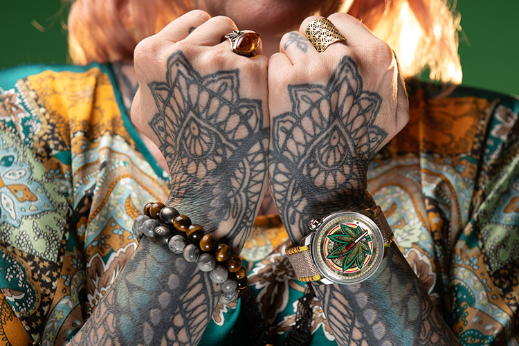 BOMBERG BB-01 Automatic Cure the BullDog