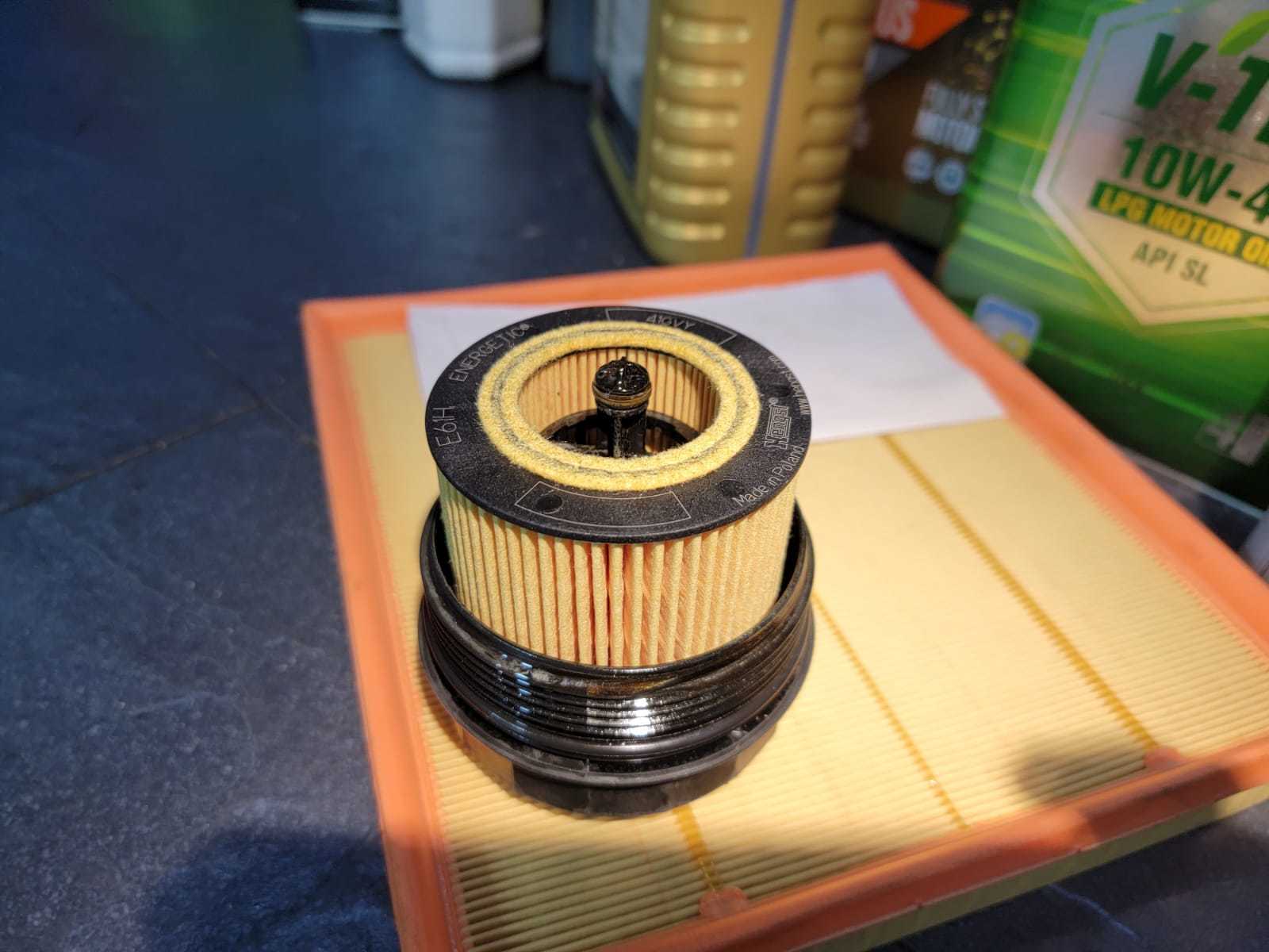 bmw 740i oil filter 油隔 風隔