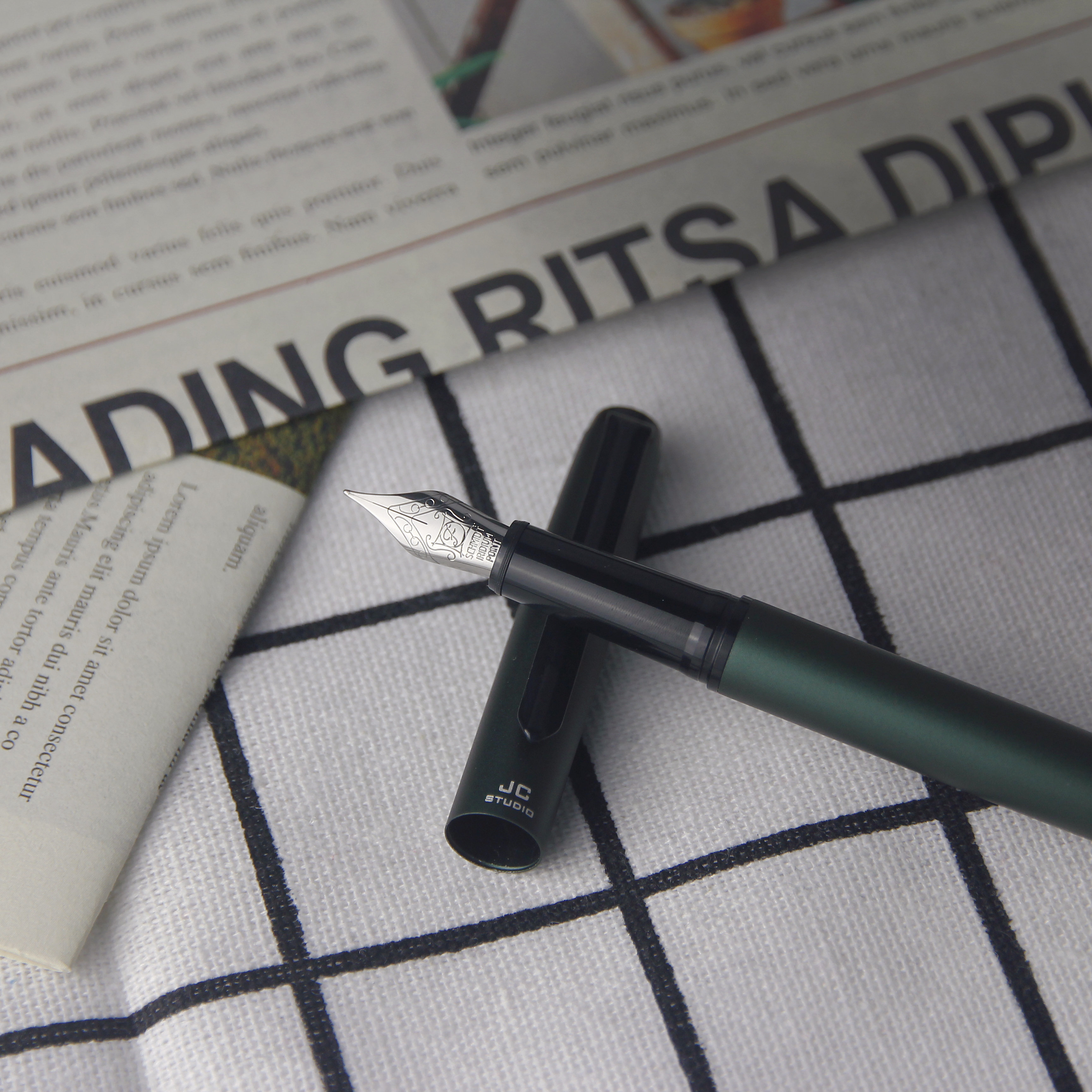 Campus 校園鋼筆- 夜幕綠