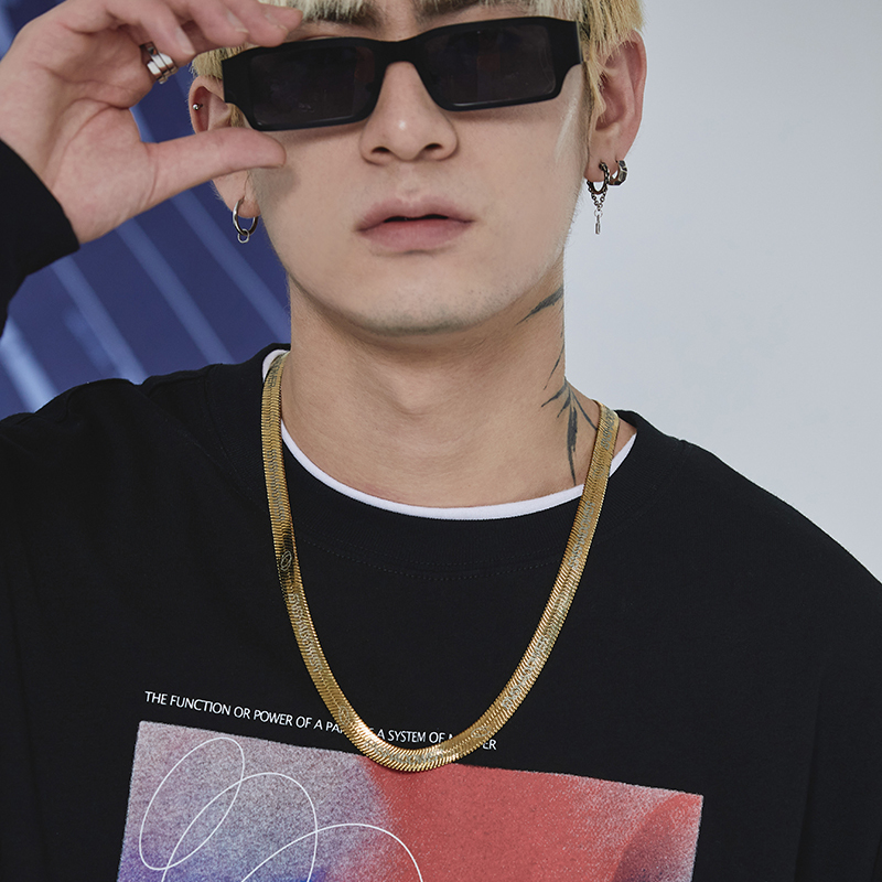 隱蔽者古巴鎖骨鏈