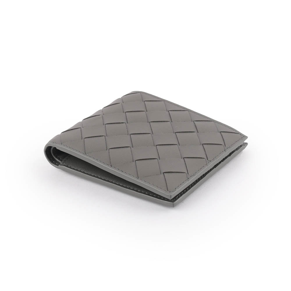 【BOTTEGA VENETA】新款小牛皮編織對開8卡短夾