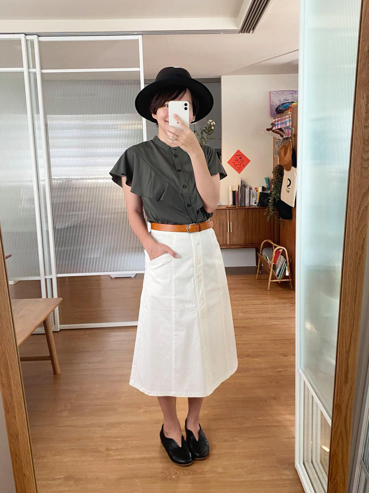 隆子的波浪開襟上衣-綠拿鐵