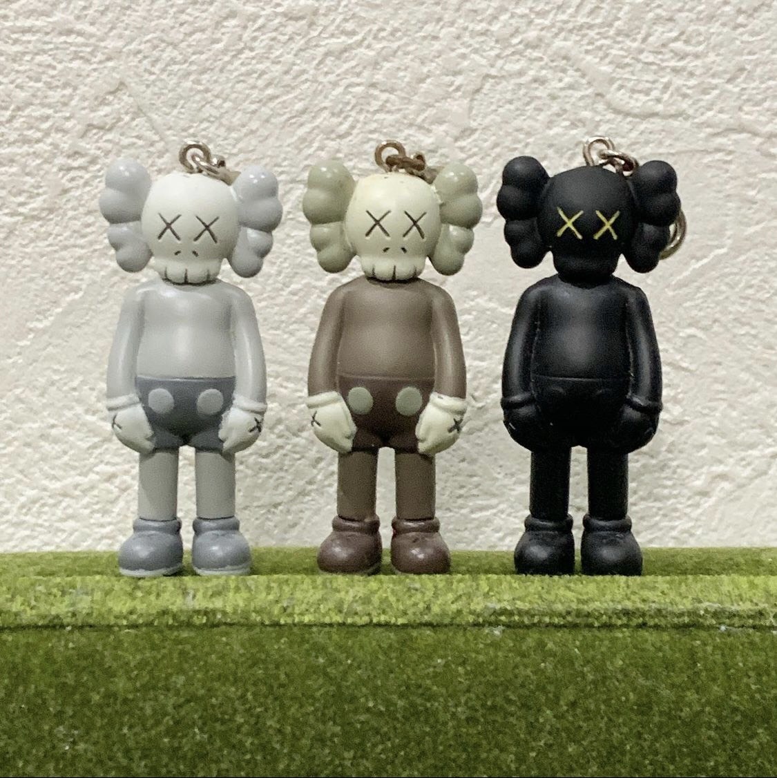 KAWS TOKYO FIRST 国内正規品・確認開封】 | myglobaltax.com