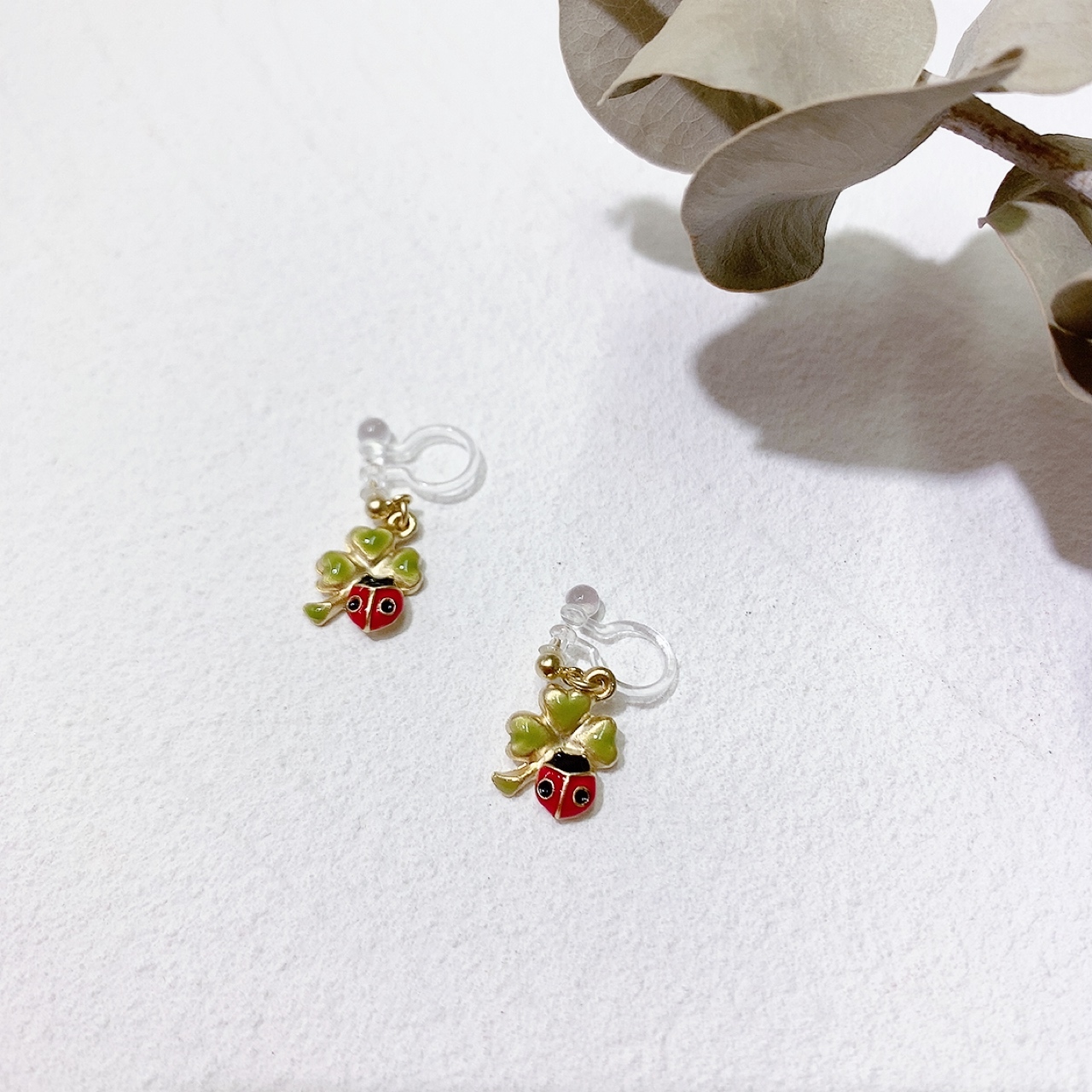 [日本制]甲蟲&幸運草耳夾耳環