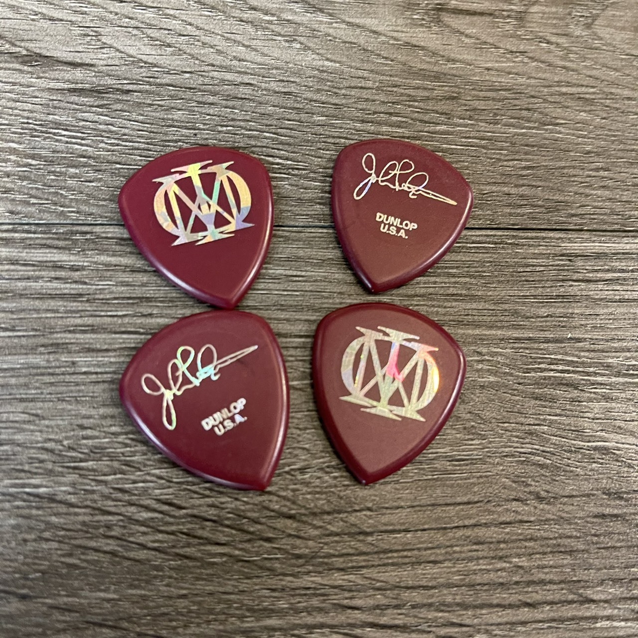 買Dunlop John Petrucci pick 代言款 彈片 新手老手均適用五送一