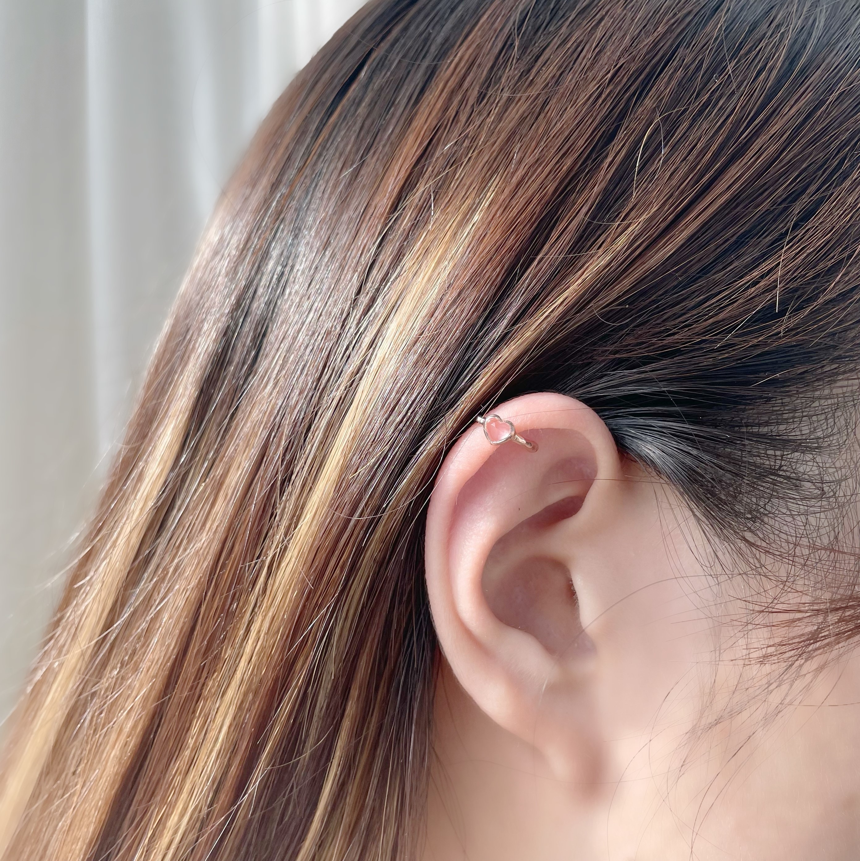 Cutting heart粉晶耳骨夾