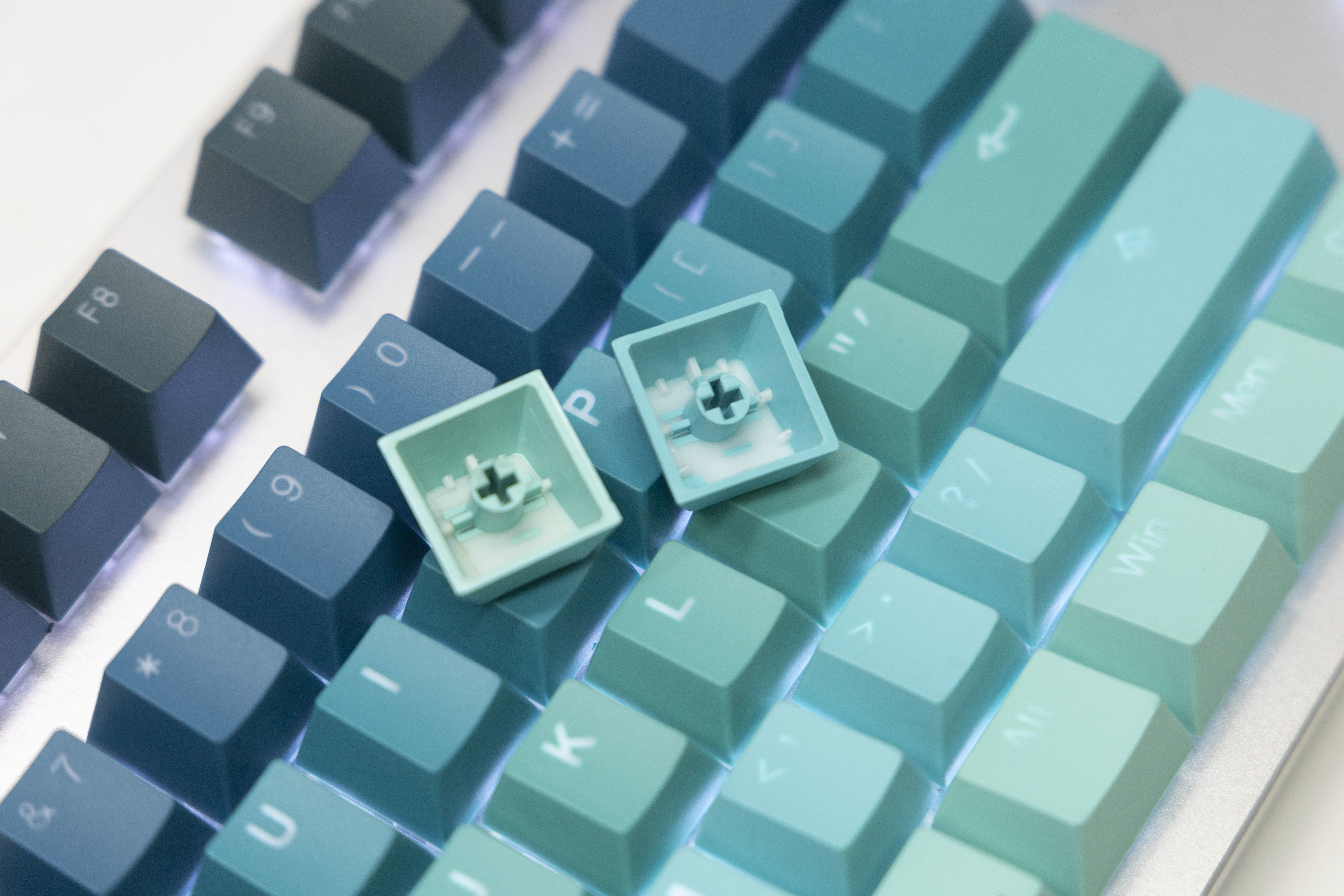 Tai-Hao Double Shot Keycaps,Mykonos PBT Keycaps