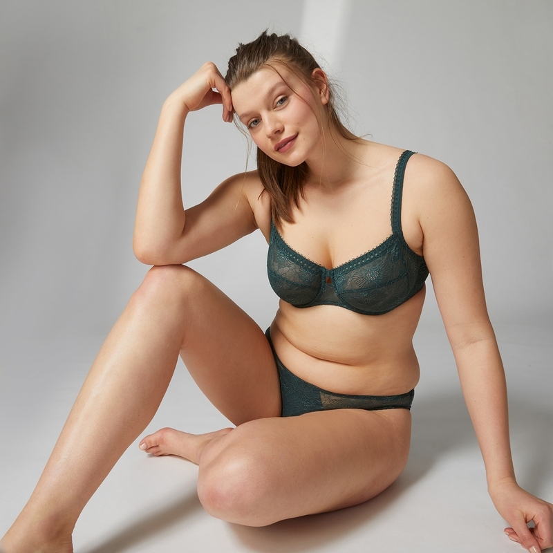 SWING 搖曳 全罩蕾絲無襯胸罩 瑪瑙綠
