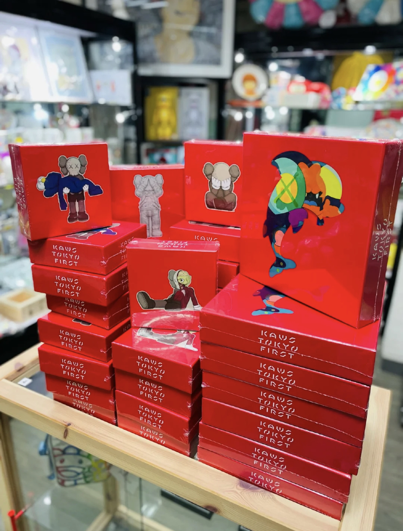 <快速出貨> KAWS TOKYO FIRST 拼圖