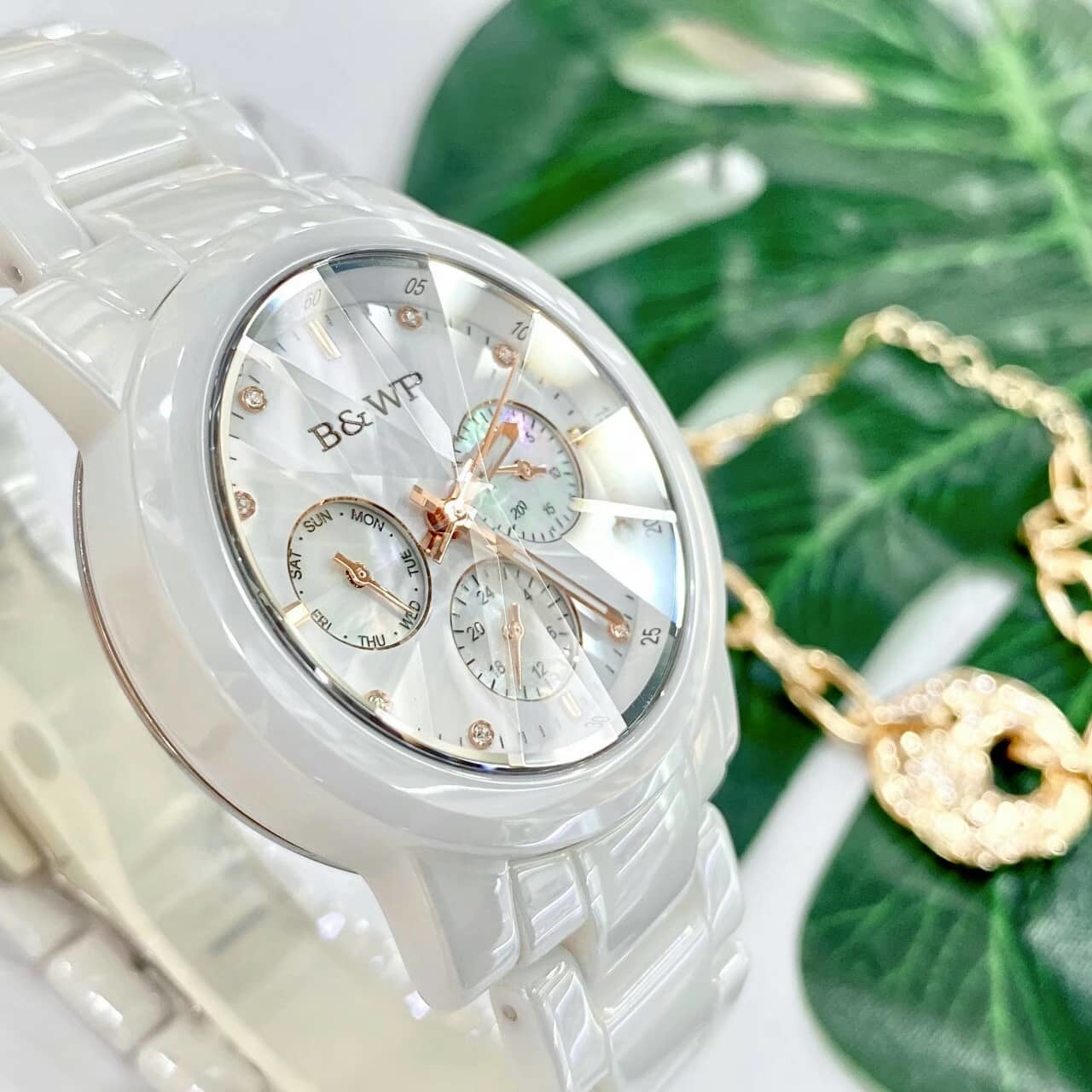 【B&WP】晶鑽三眼鑽面白陶腕錶 BWP290B-22-241 39mm 現代鐘錶