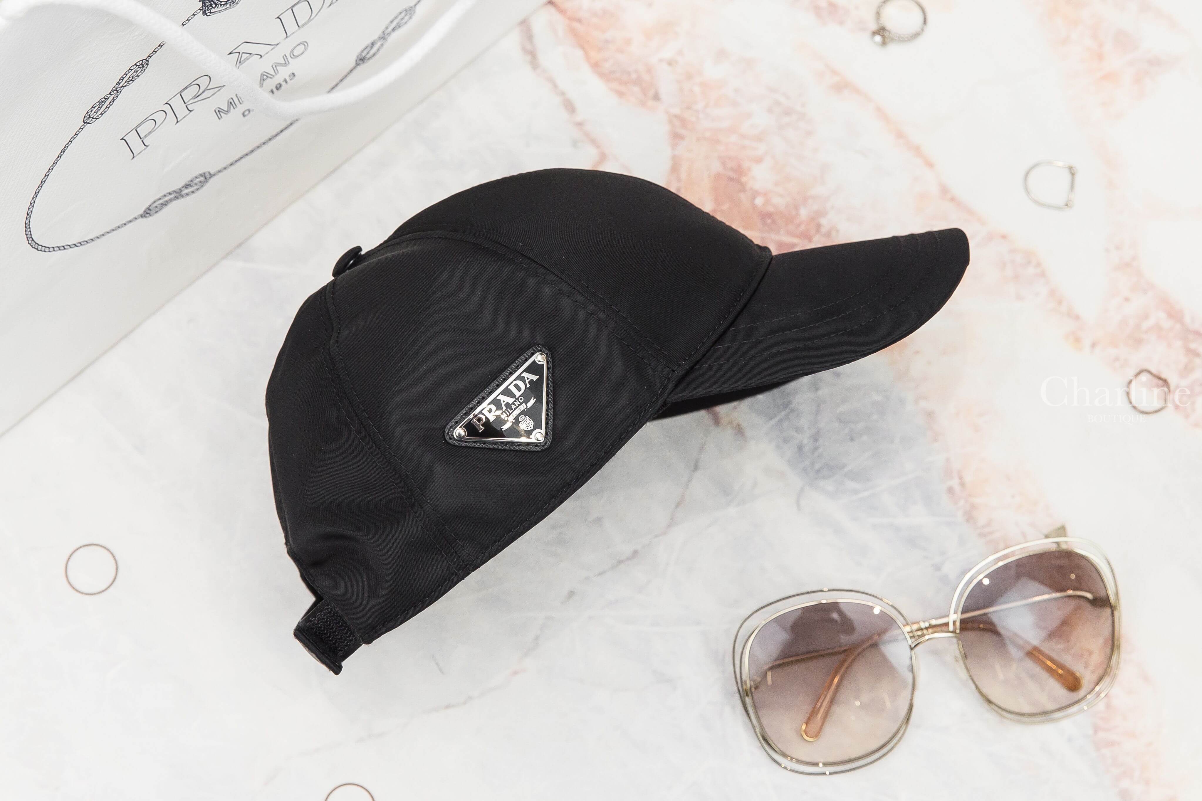 Prada Re-Nylon Baseball Cap 黑色尼龍三角銀字Logo棒球帽-Charline Boutique 精品代購