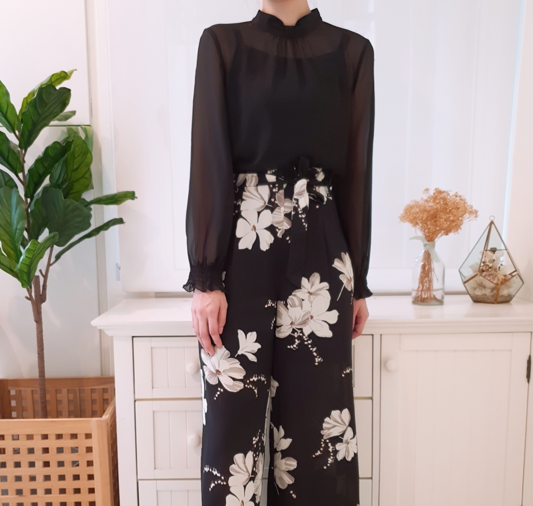 MOCK NECK CHIFFON BLOUSE (INCLUDE INNER)