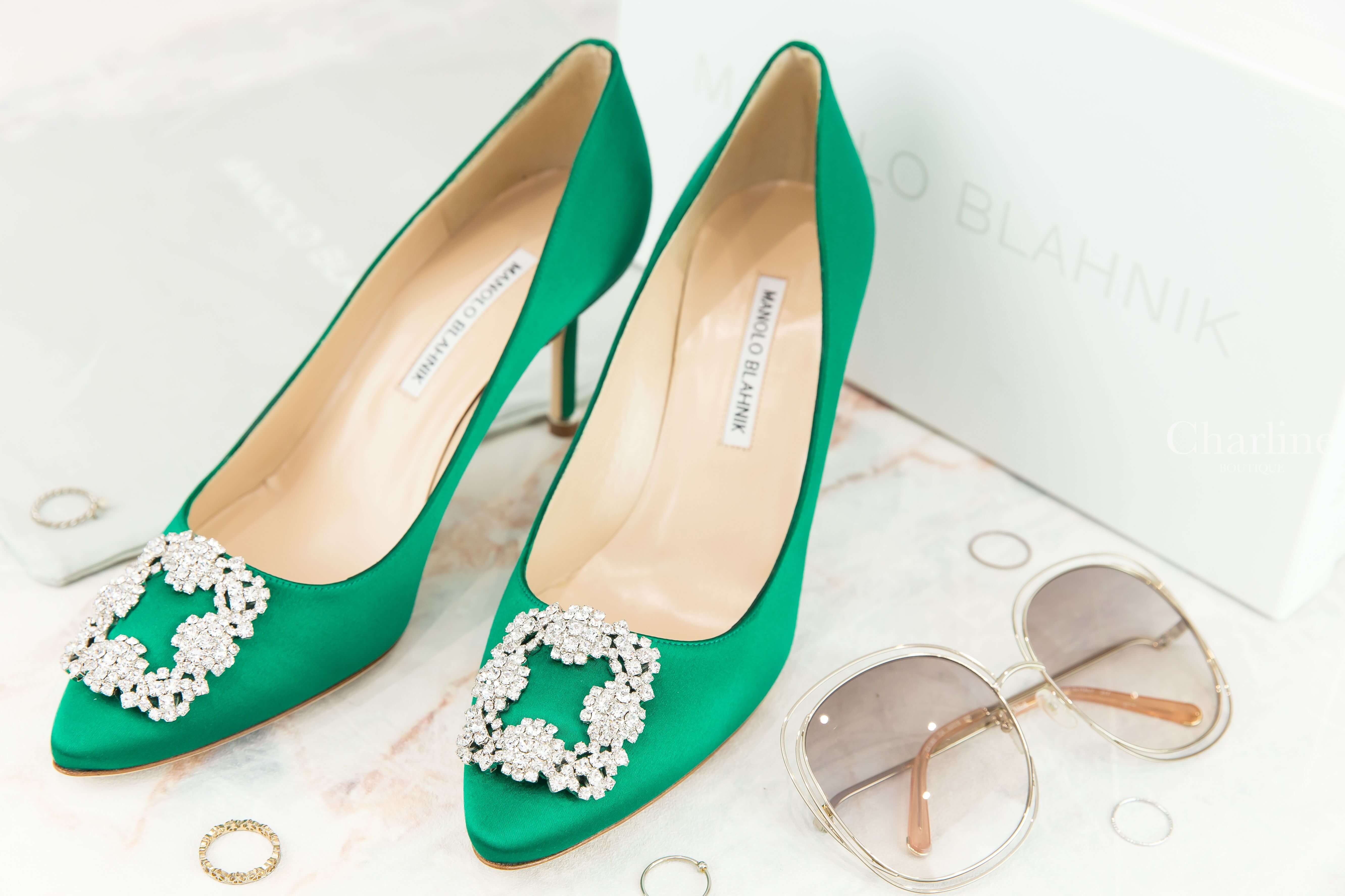 Manolo Blahnik Hangisi 綠色絲綢銀色鑲鑽方釦7cm細跟高跟鞋-Charline Boutique 精品代購
