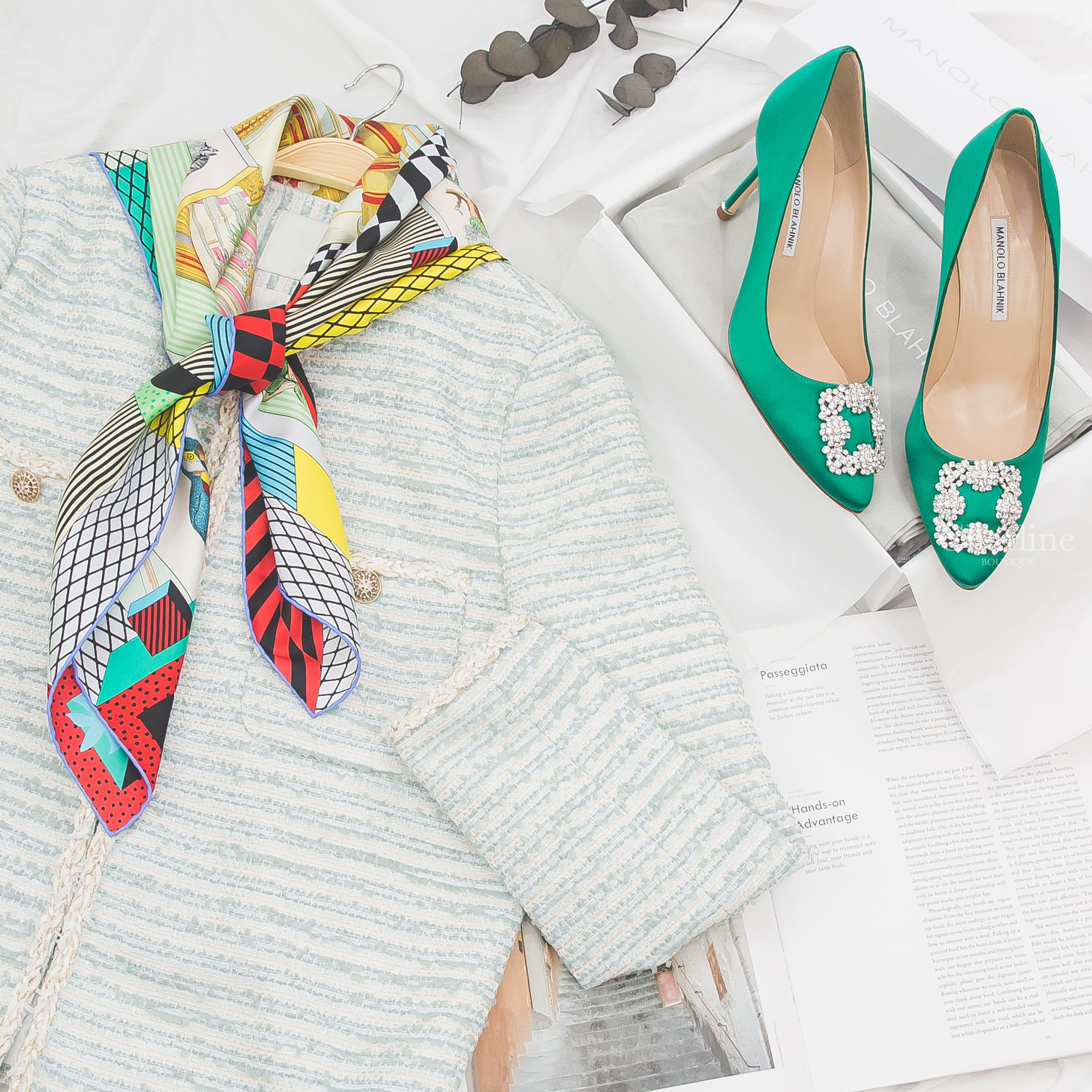 Manolo Blahnik Hangisi 綠色絲綢銀色鑲鑽方釦7cm細跟高跟鞋-Charline Boutique 精品代購