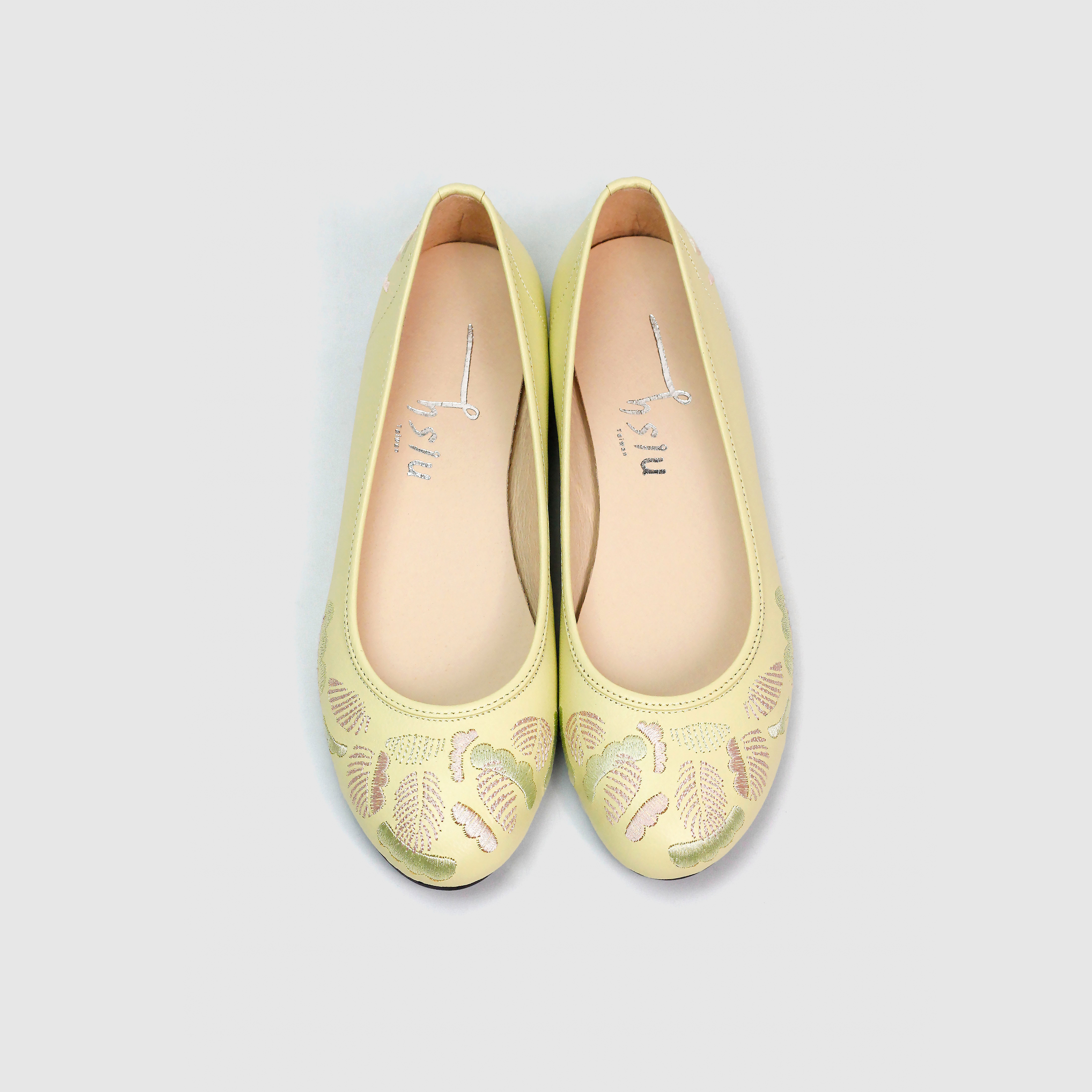 刺繡平底鞋｜蓊蓊 (淺黃)