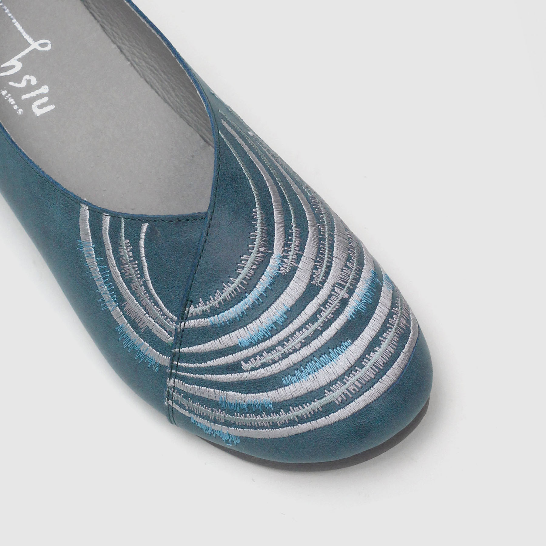 刺繡散步鞋｜甘樂中 (寶石綠)