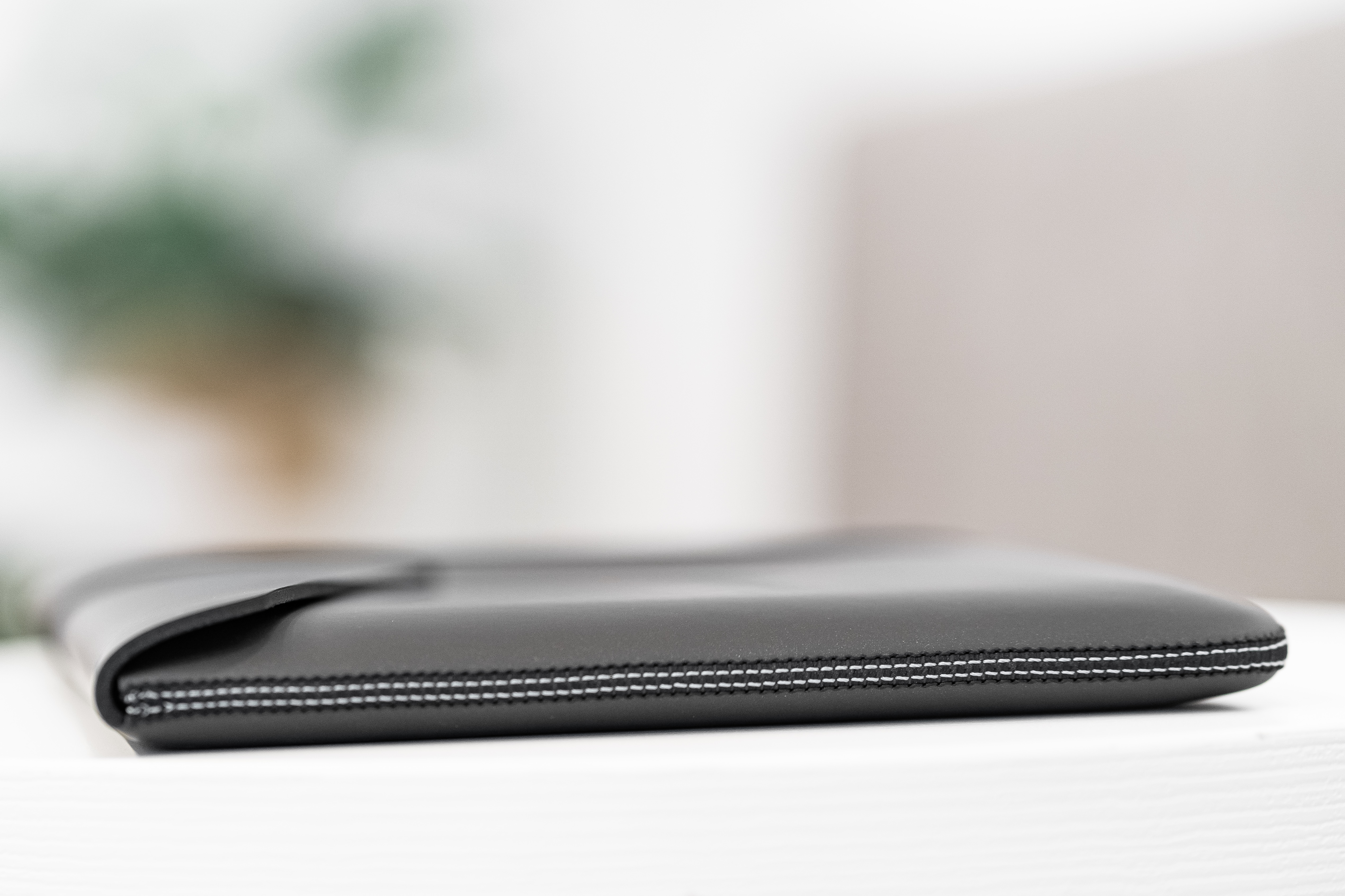 OneMore Surface Pro 專用筆電包內袋車縫線