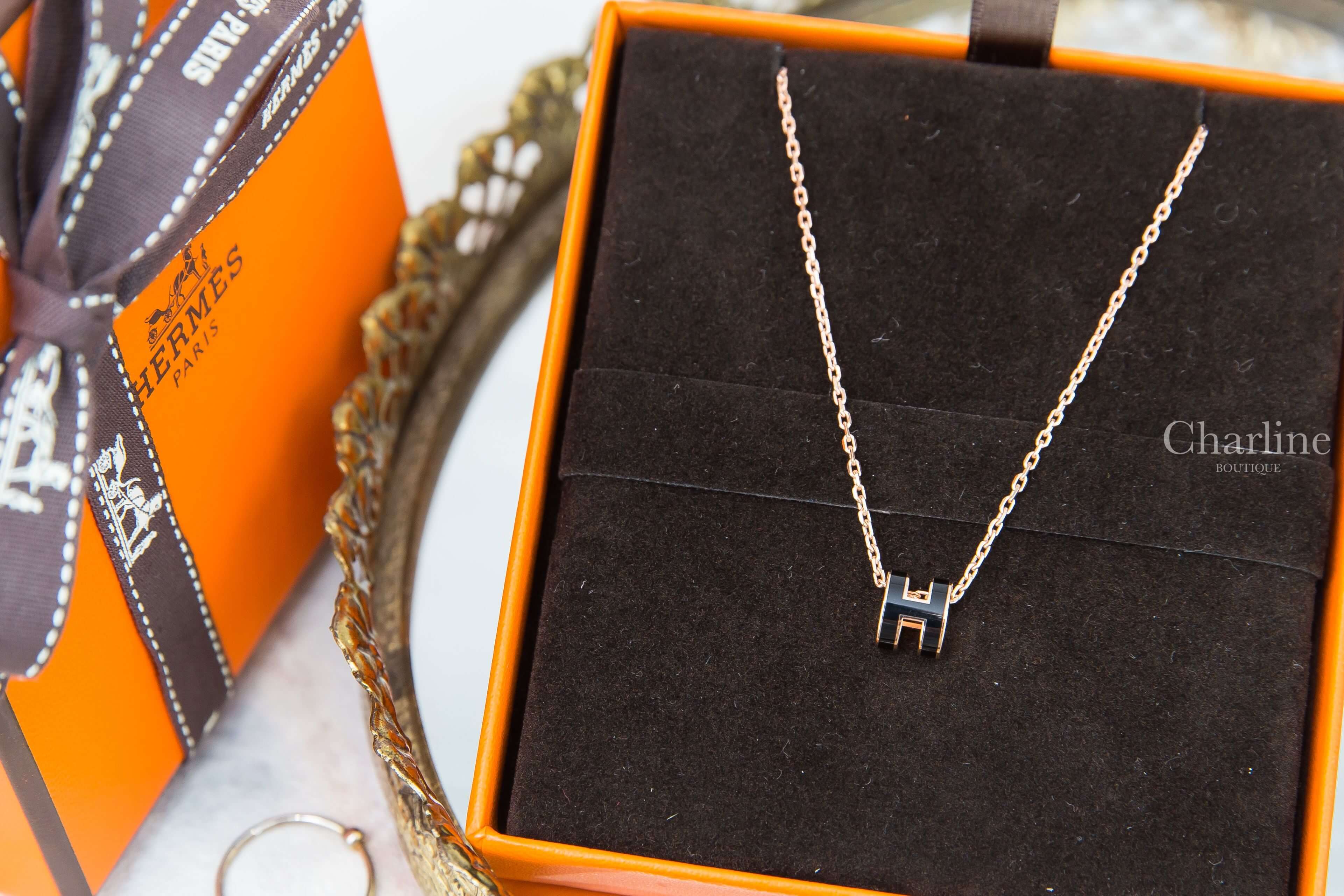 Hermès Mini Pop H Pendant 黑色迷你珐瑯鍍玫瑰金簍空橢圓項鍊-Charline Boutique 精品代購