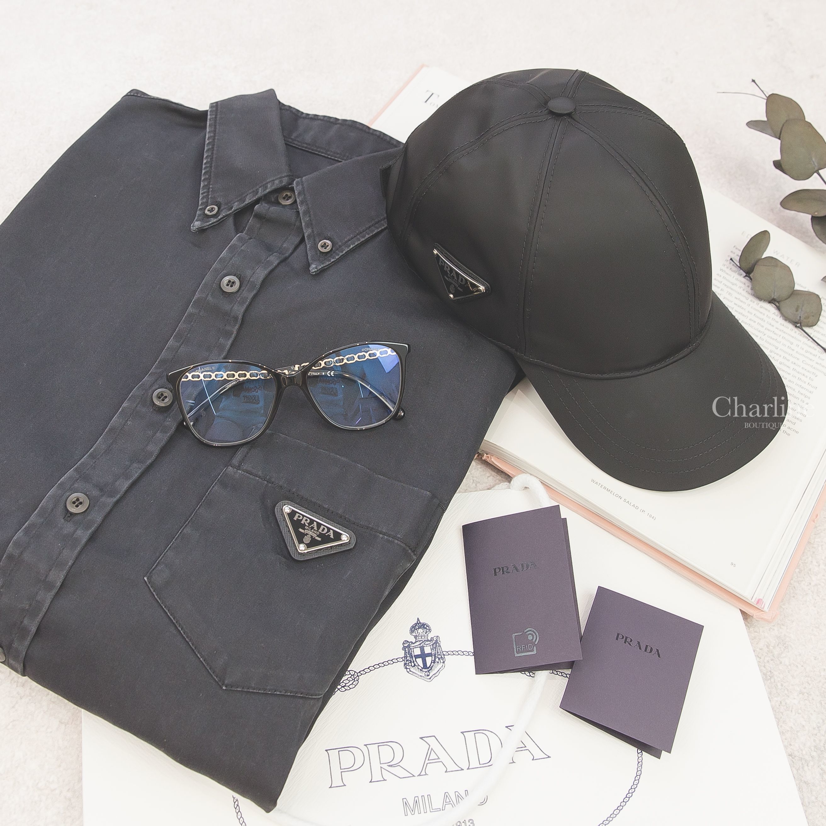 Prada Nylon Cap 黑色三角銀字Logo尼龍漁夫帽,Chanel Square Eyeglasses 黑色方框側邊皮穿金鍊CC平光眼鏡-Charline Boutique 精品代購