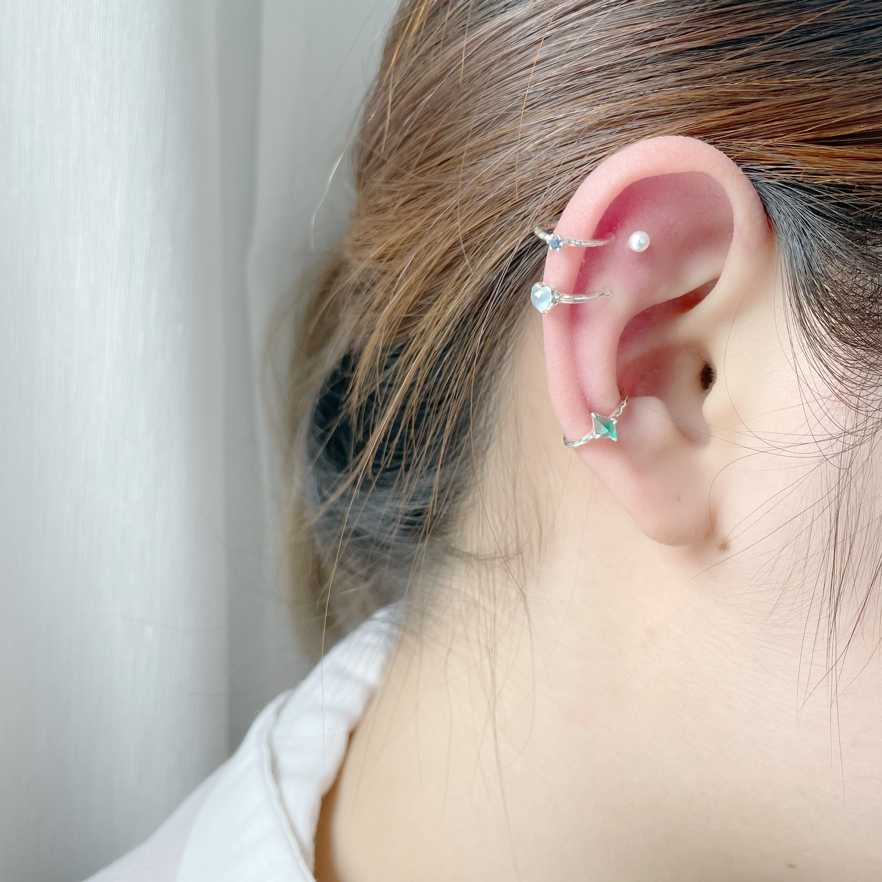 Cutting heart海藍玉髓耳骨夾