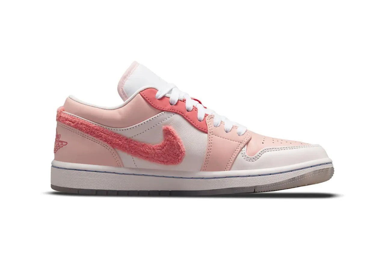 air jordan 1 low white and pink