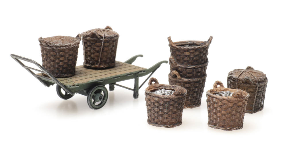 Artitec 387.449 HO規 fishing baskets with cart 裝漁獲的籃子+推車