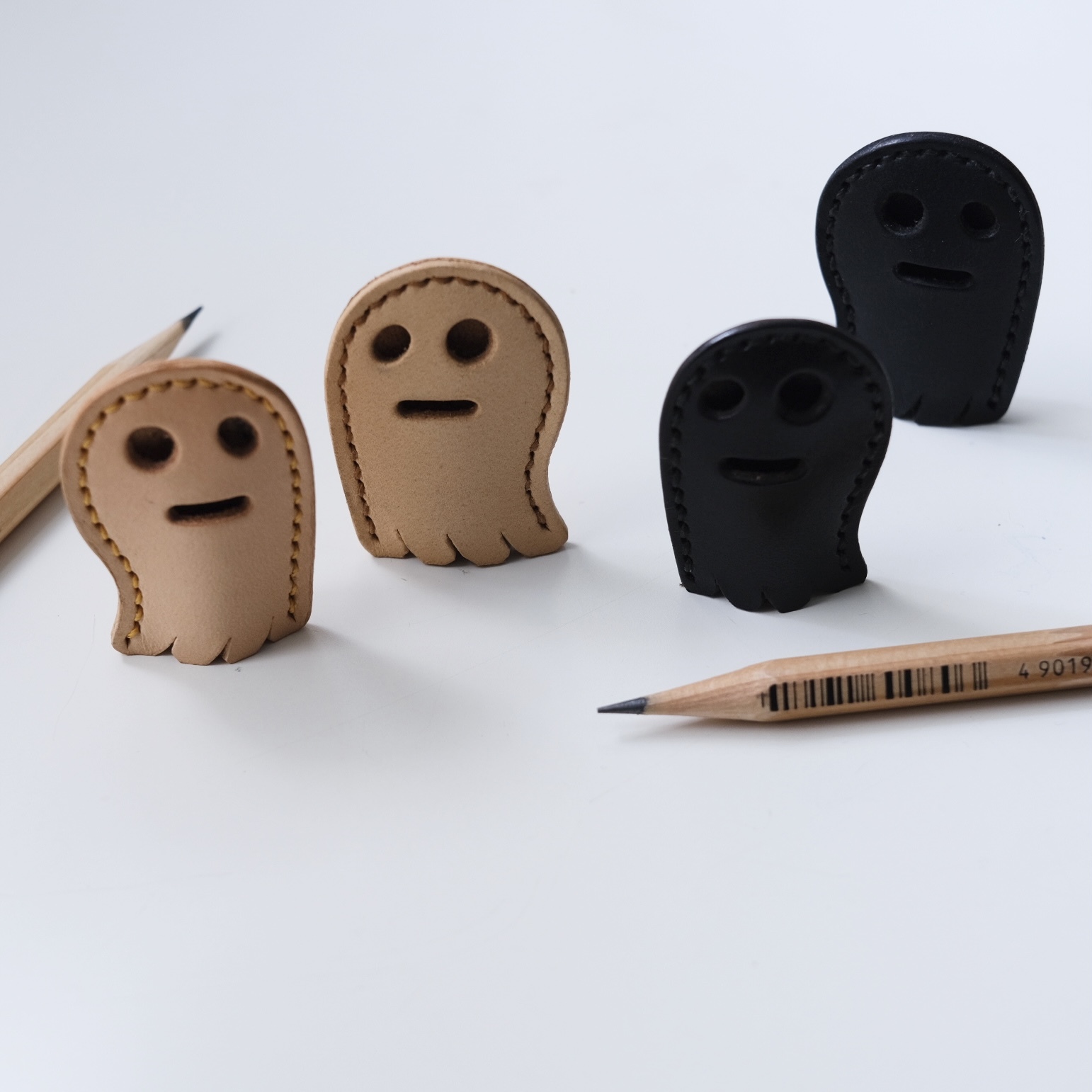 鬼東西 手工皮革鉛筆套 M.seed 手工皮革 (附鉛筆)