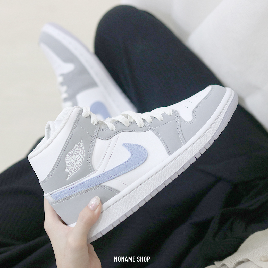 <<現貨供應!!!>> NIKE Air Jordan 1 Mid 灰白 小Dior AJ1 高筒 (女款)