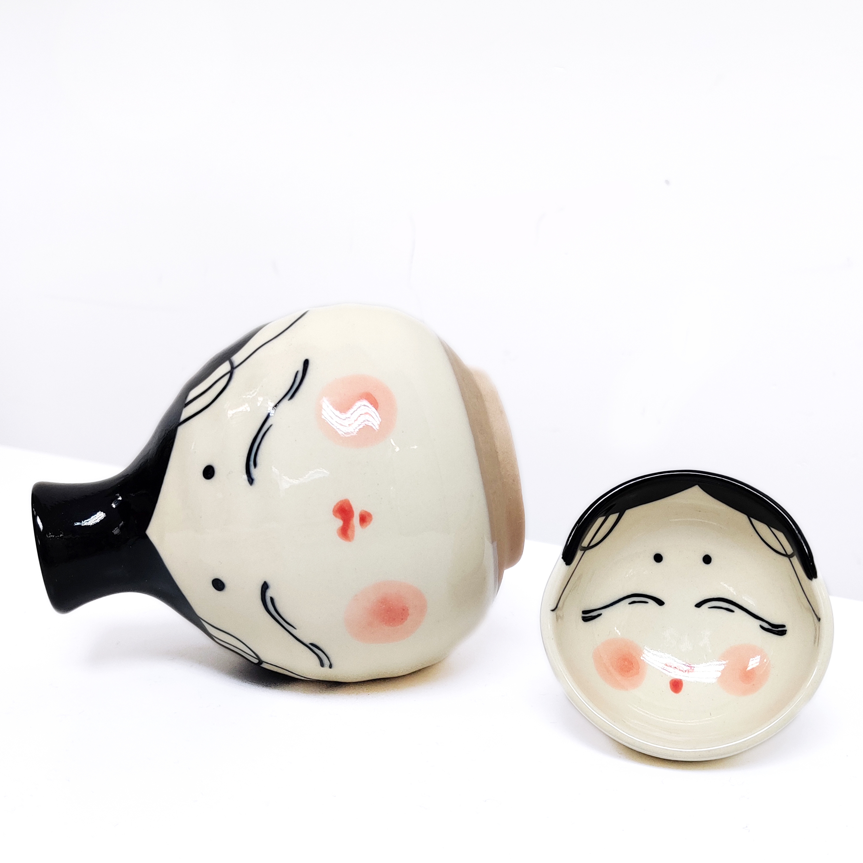 和風 面白い 美濃燒 阿龜 徳利 + 盃 (300CC+50CC)