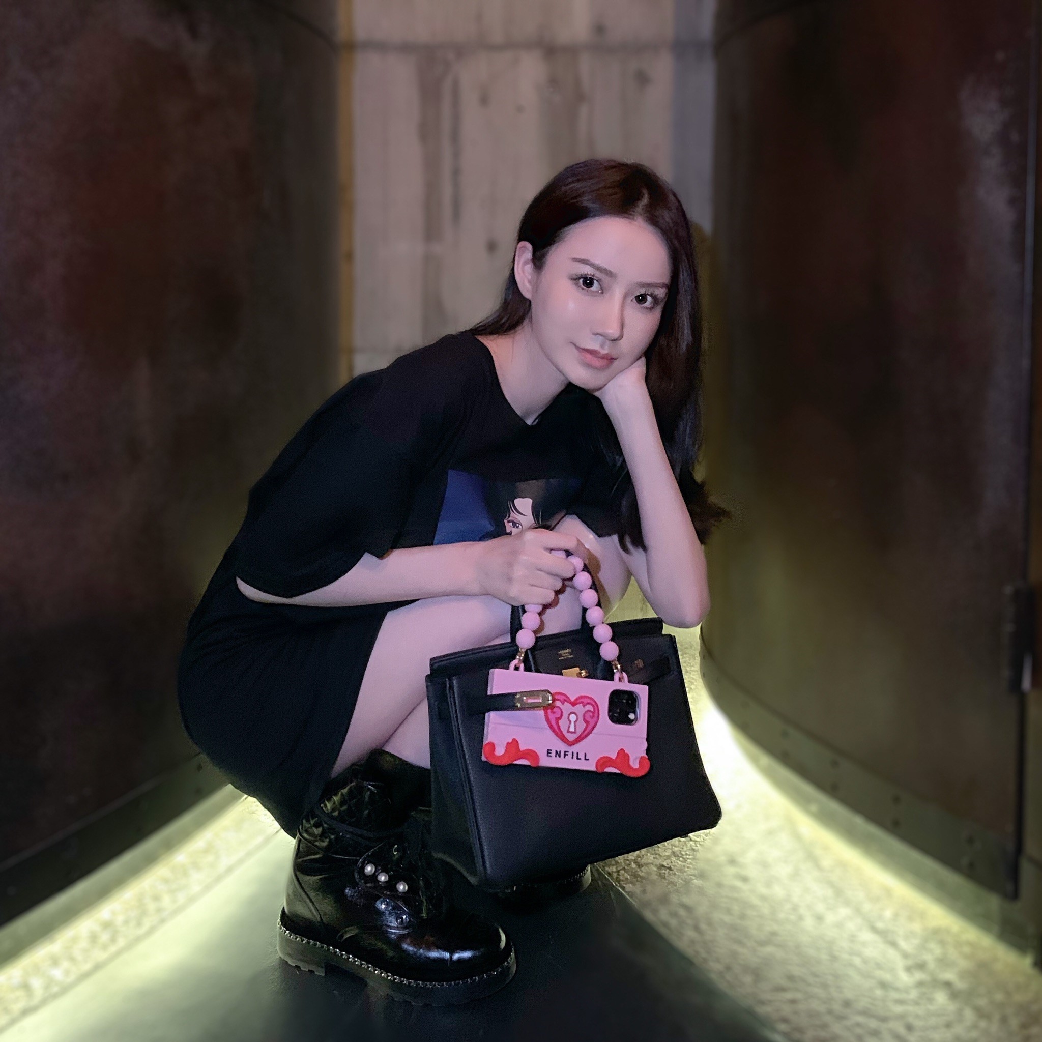 Candies iPhone 11 Pro - 心之鎖手提晚宴包(粉)