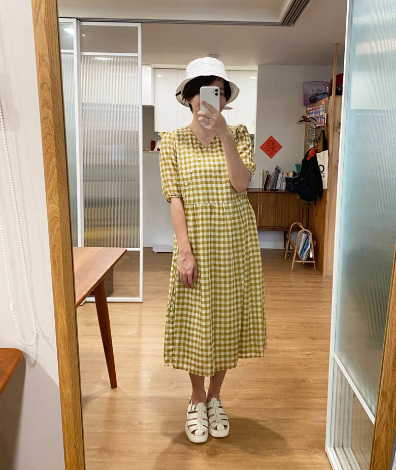 微光格紋漫漫五分袖洋裝-耀眼