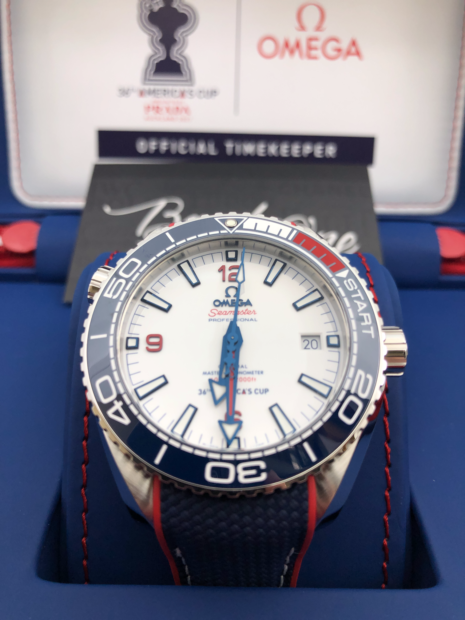 Discontinued BRAND NEW OMEGA SEAMASTER 215.32.43.21.04.001  21532432104001  PLANET OCEAN 600M WHITE CO‑AXIAL MASTER CHRONOMETER 43 MM AMERCIAN CUP LIMITED EDITION