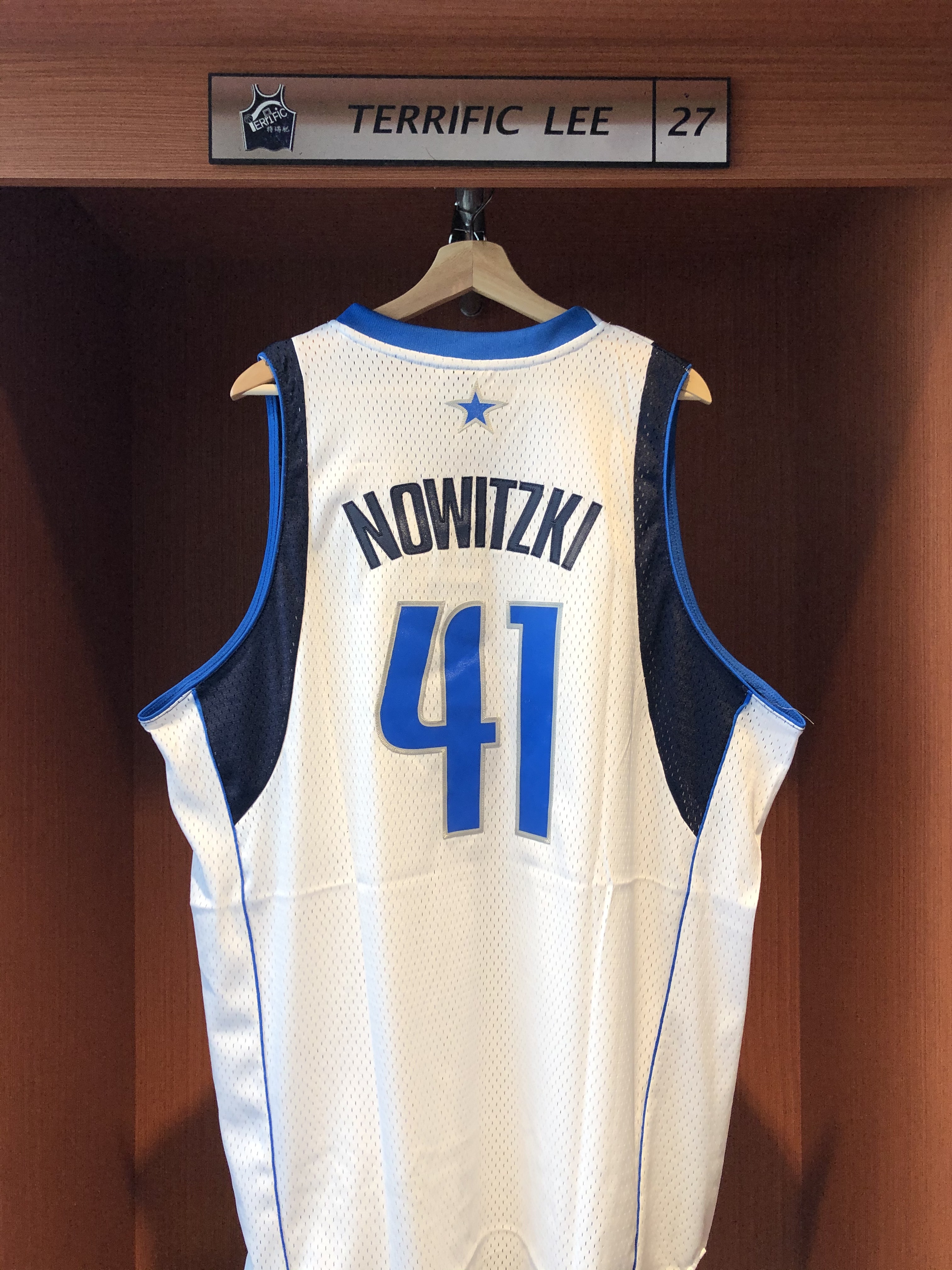 NBA球衣 Dirk Nowitzki 小牛主場白 Adidas Swingman 球迷版 電繡 全新含吊牌