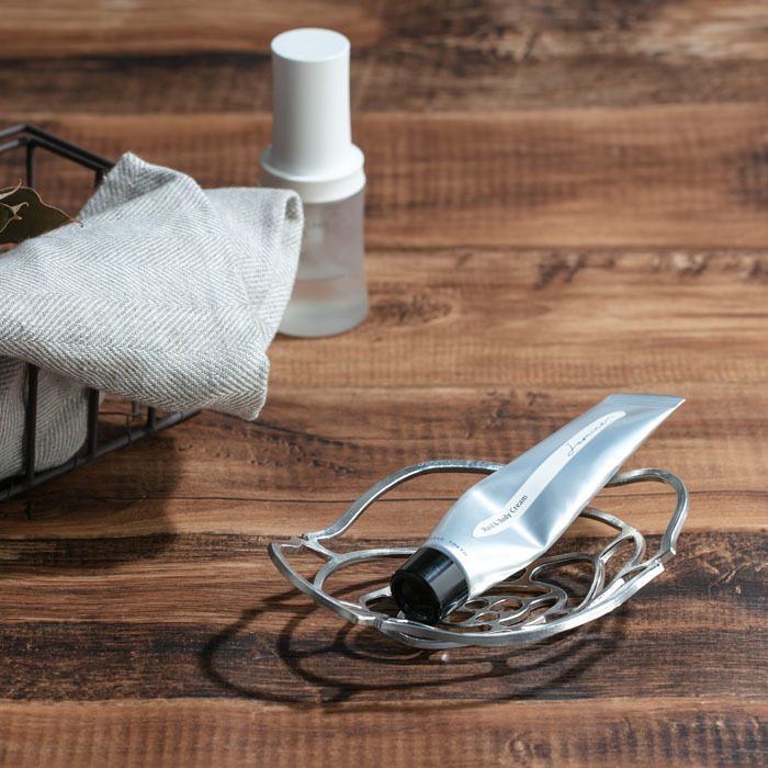 能作 花形置物籃