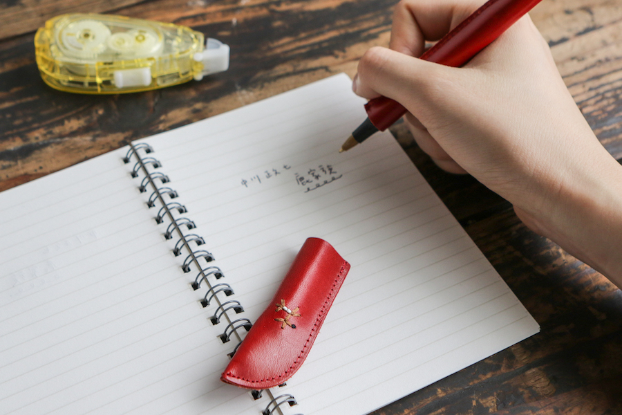 中川政七- 鹿家族 皮革原子筆／紅