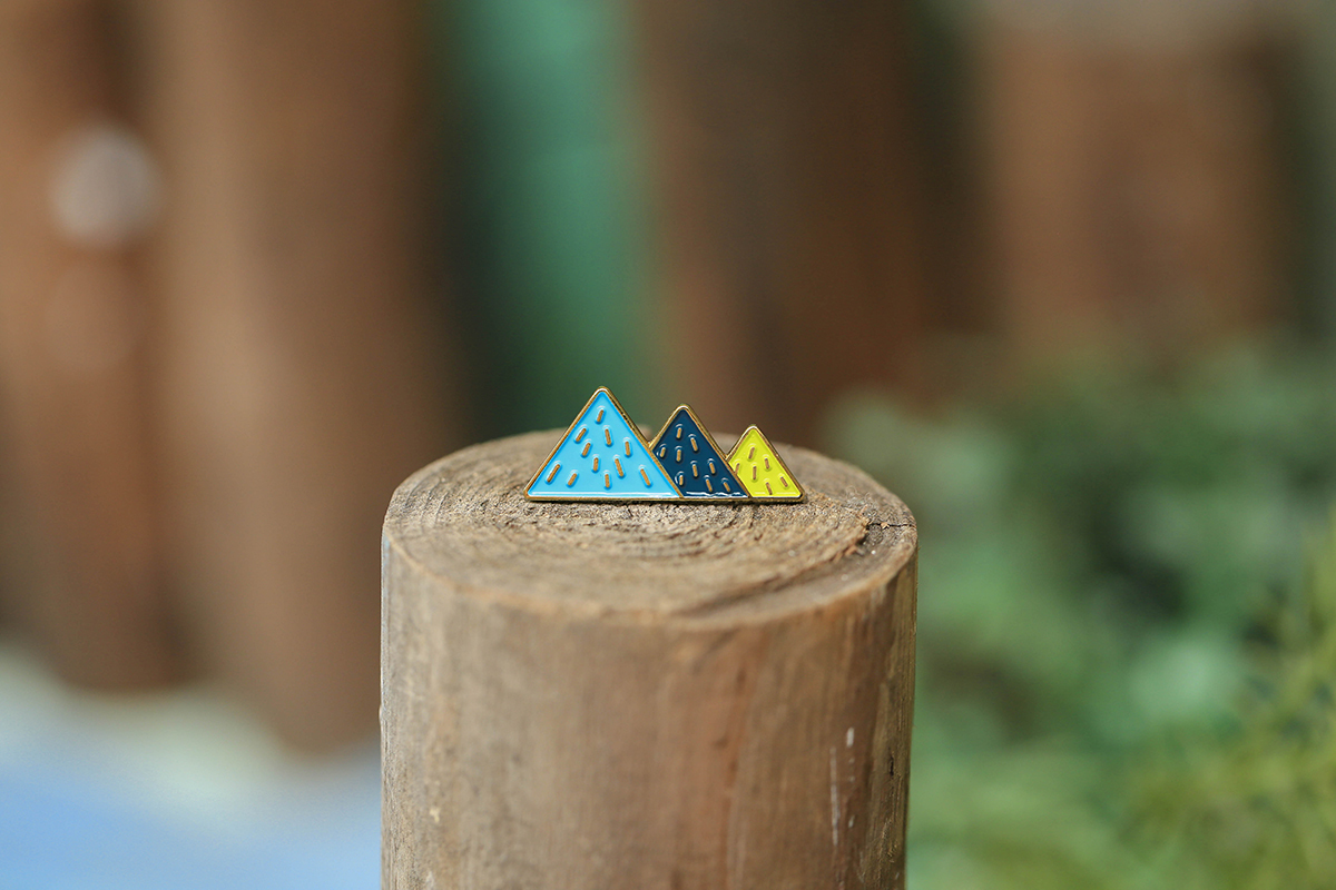 小山 琺瑯別針 胸章｜pppppins