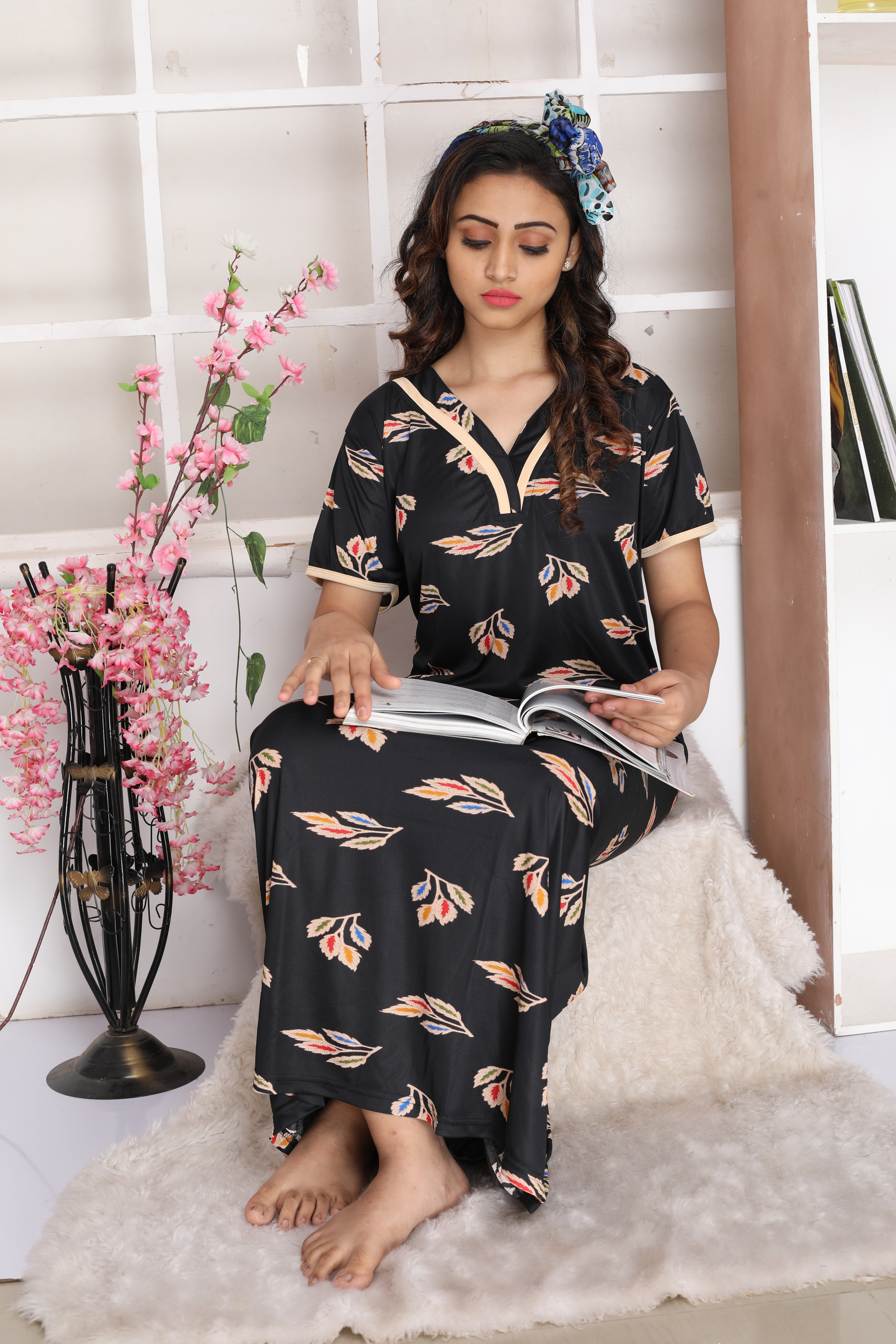 Women Black Jersey Stretchable Hand Washable Maxi Night House Coat With Pocket Q1490