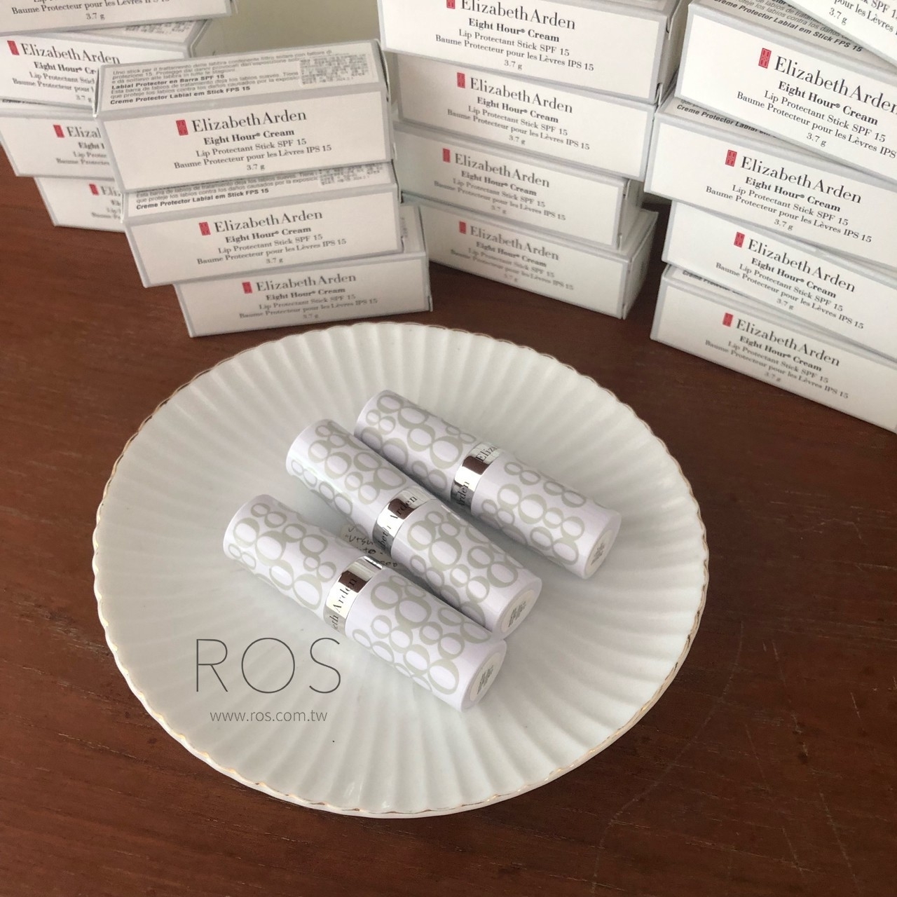 Elizabeth Arden 八小時潤澤護唇膏