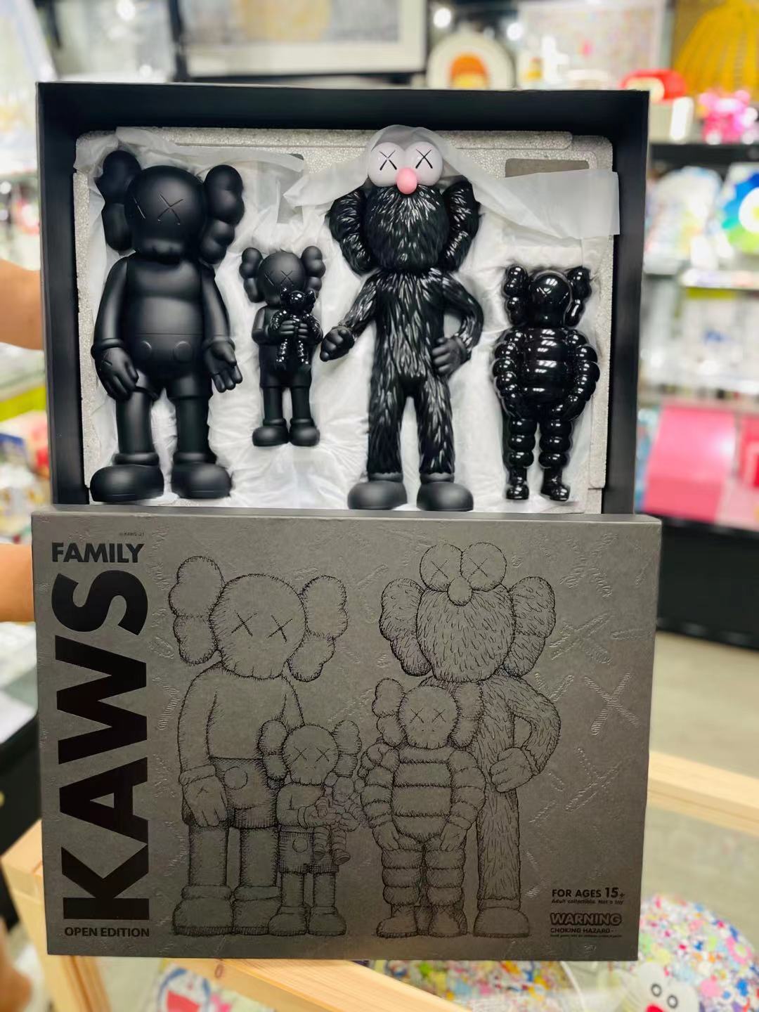 全品送料0円 FAMILY 【新品未開封】kaws - TOY MEDICOM BLACK ♯2