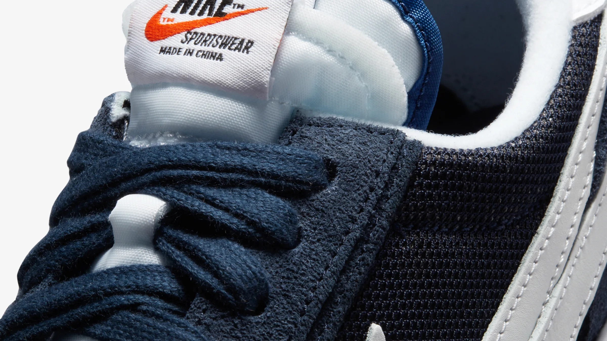 Sacai x fragment design x Nike LDWaffle '' Blue Void ''