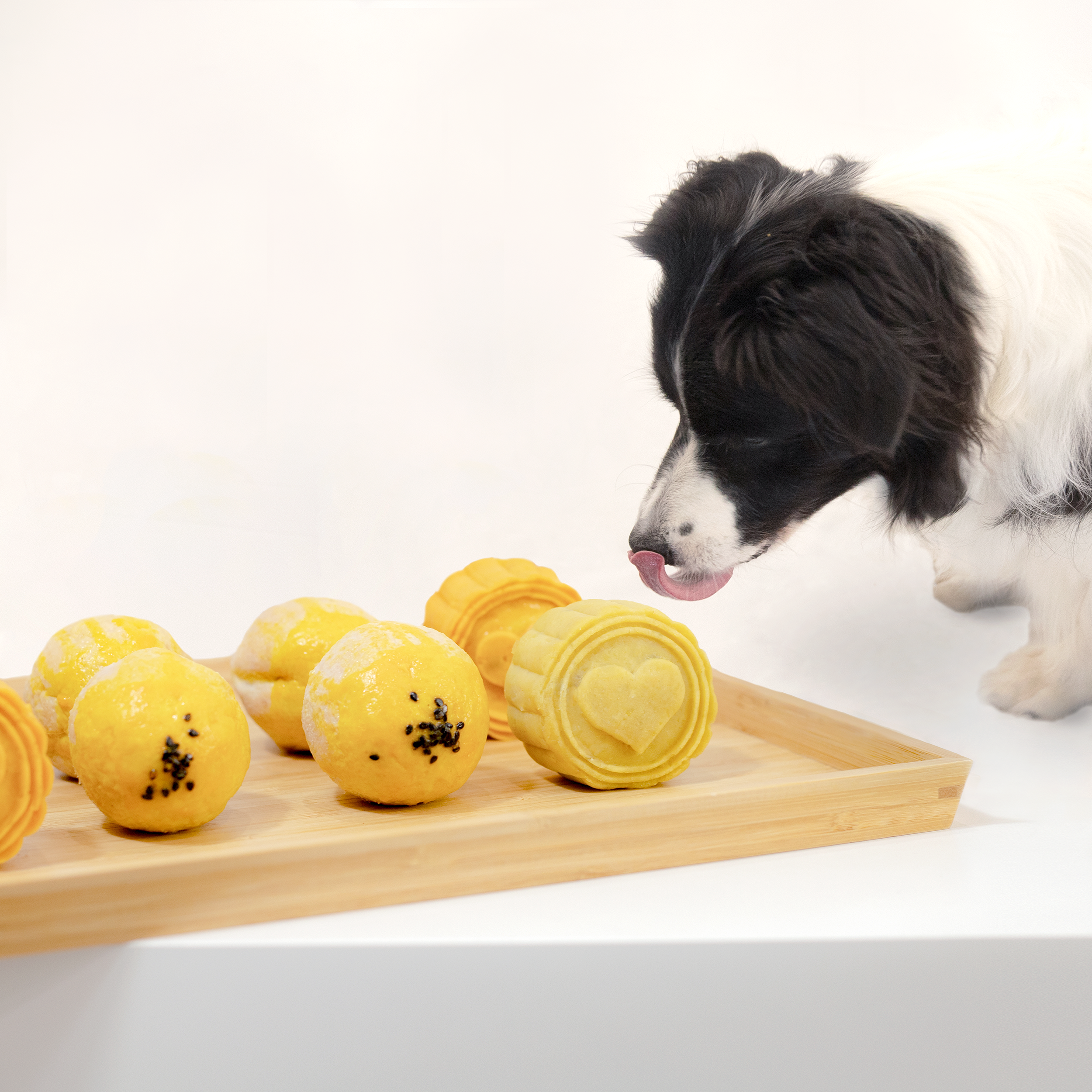 毛孩餐點｜〖中秋好合〗無澱粉小食  貓狗 月餅/蛋黃酥- 麻醬醬