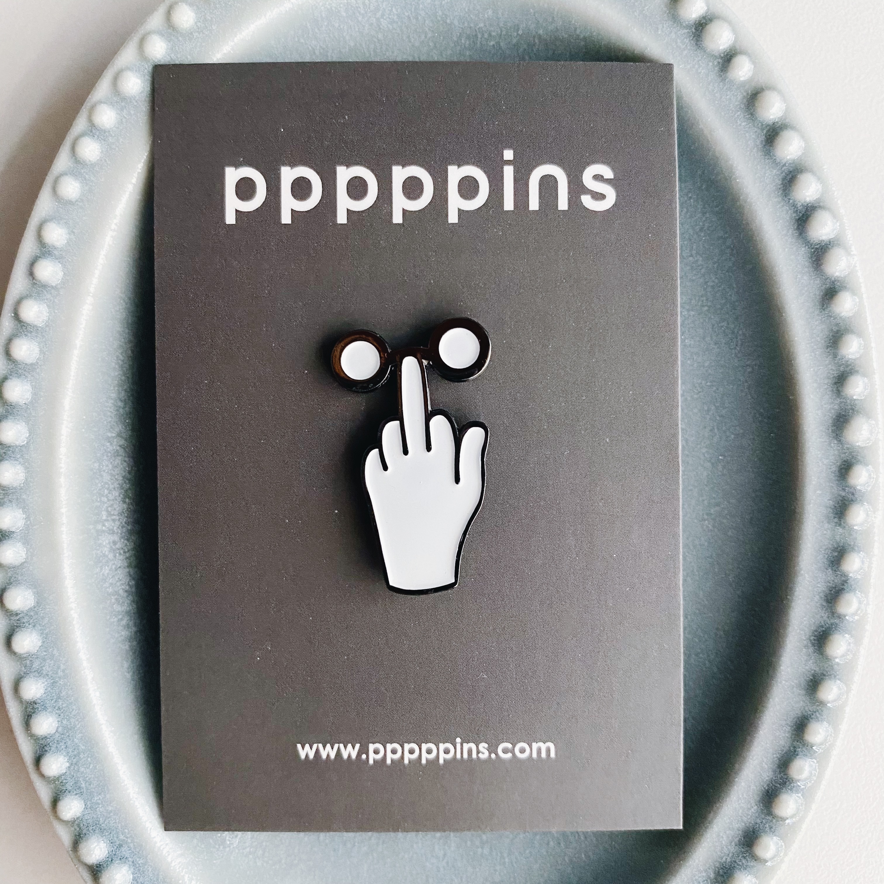 眼鏡 琺瑯別針 胸章｜pppppins