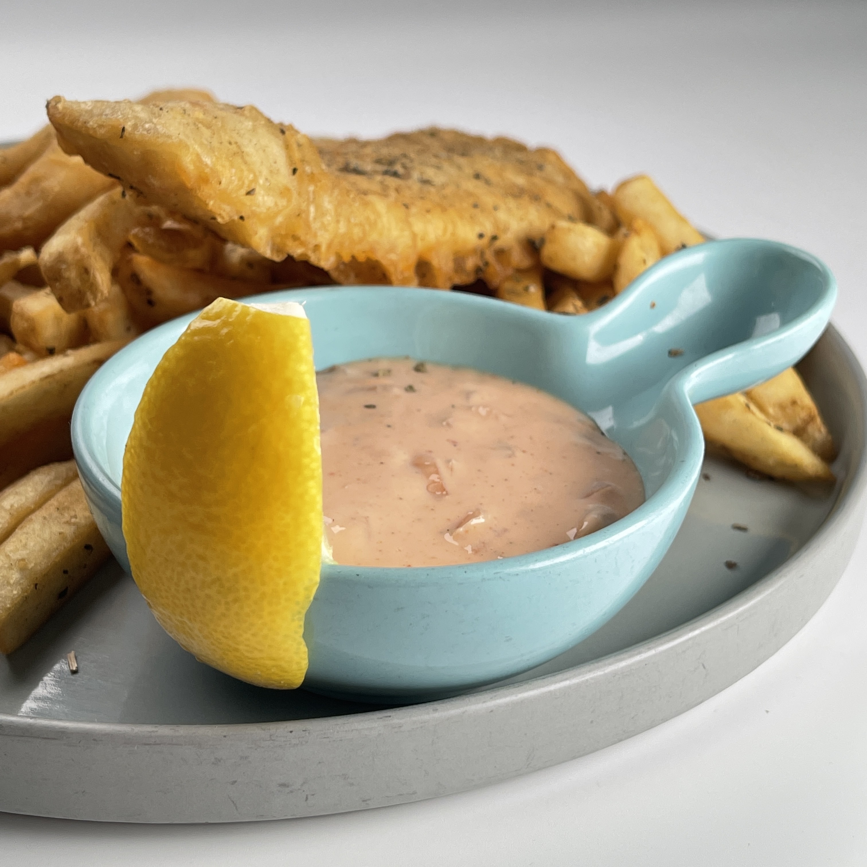 Aussie Fish & Calamari & Chips (Cod)