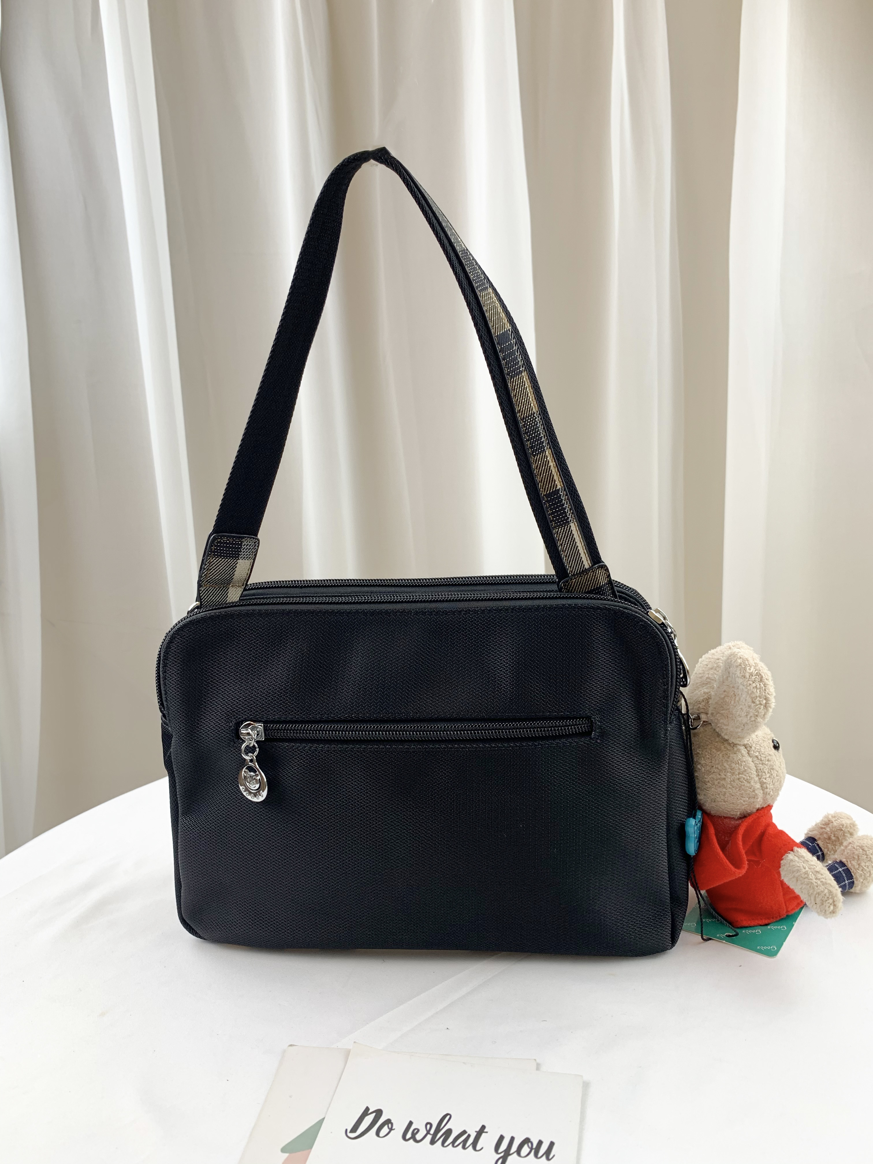 GOODS 黑格紋防潑水側背包  #2250