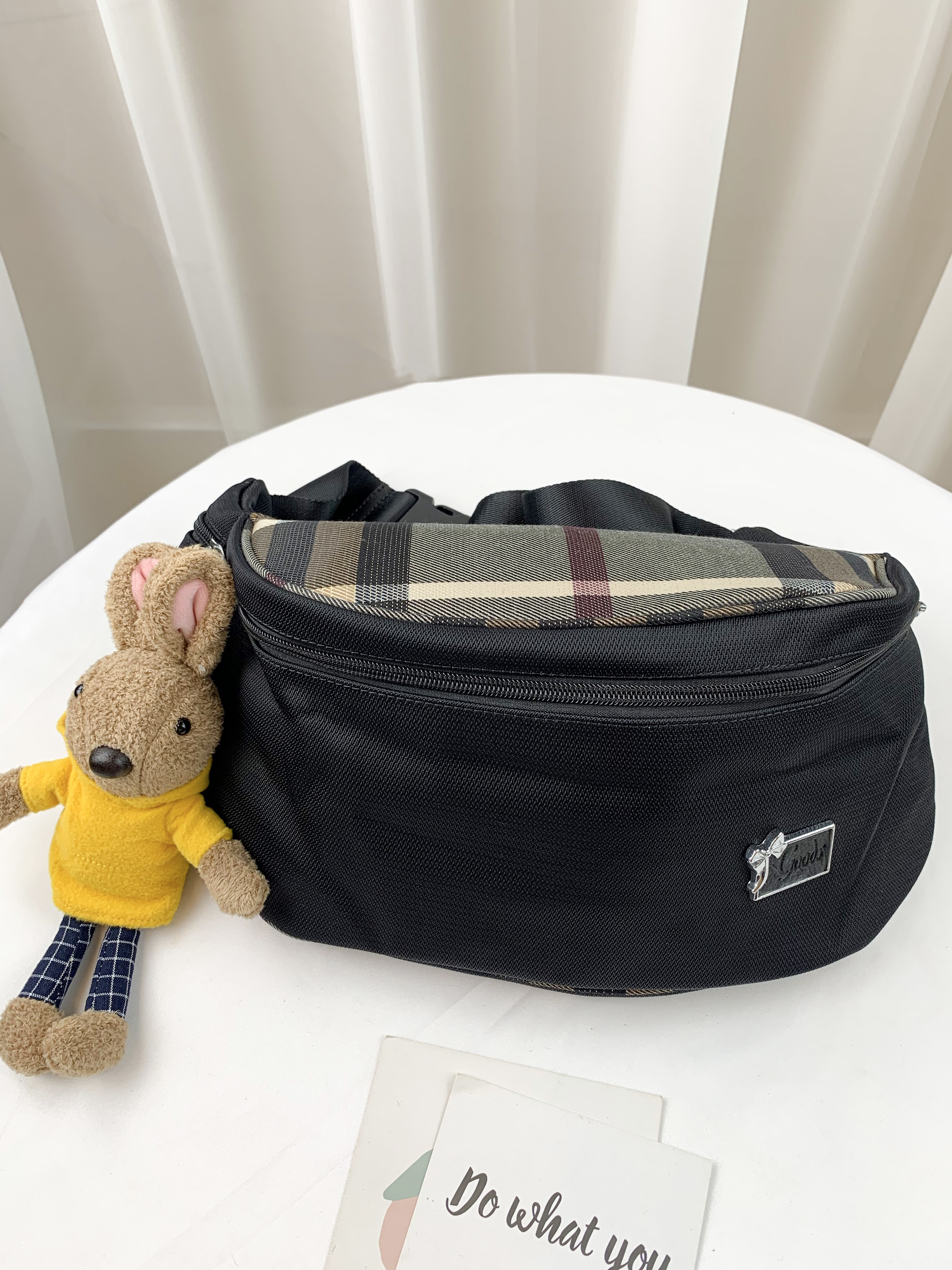 GOODS 黑格紋防潑水側背包 / 腰包  #2240