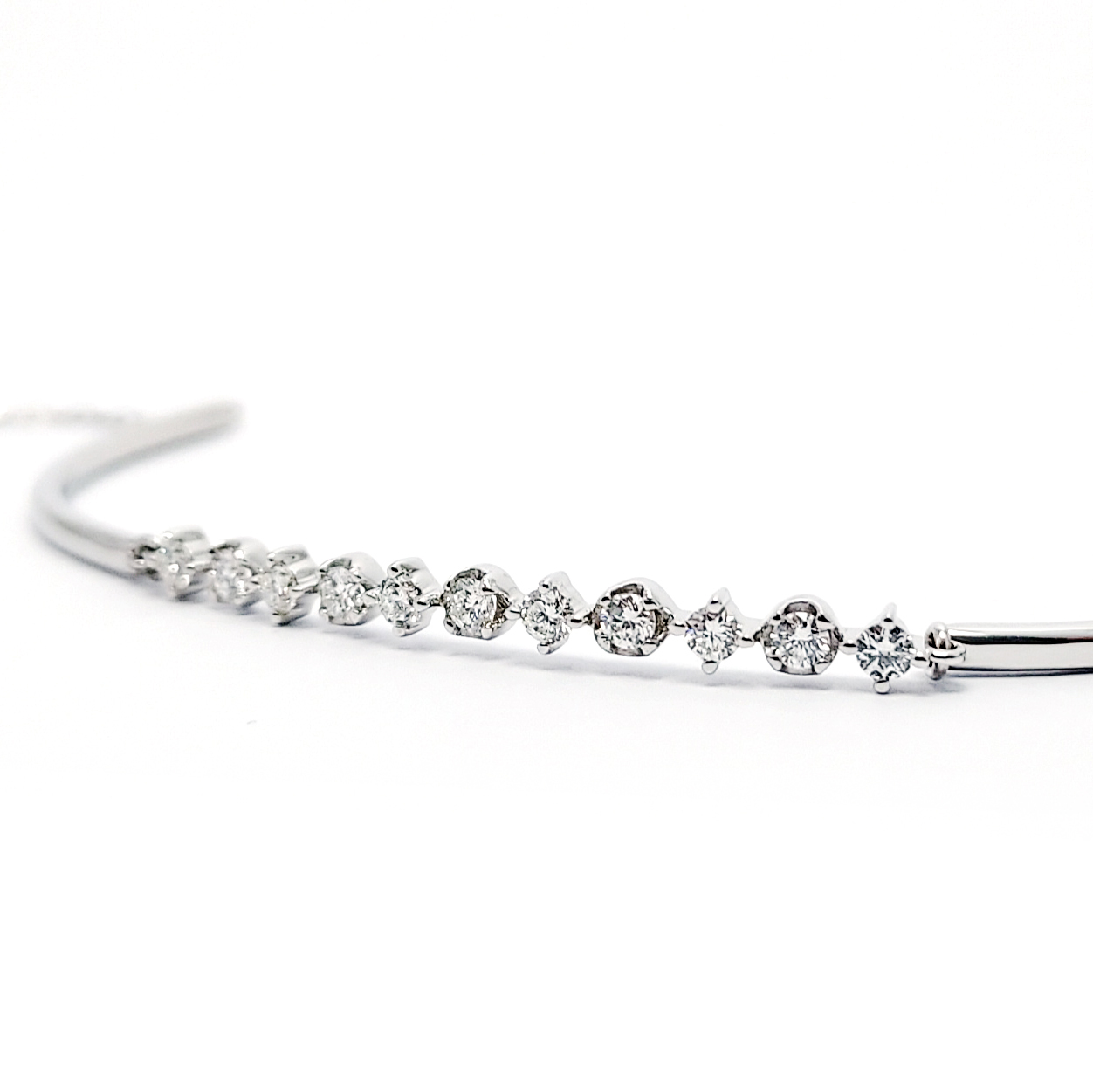 18K白金天然鑽石鏈鈪