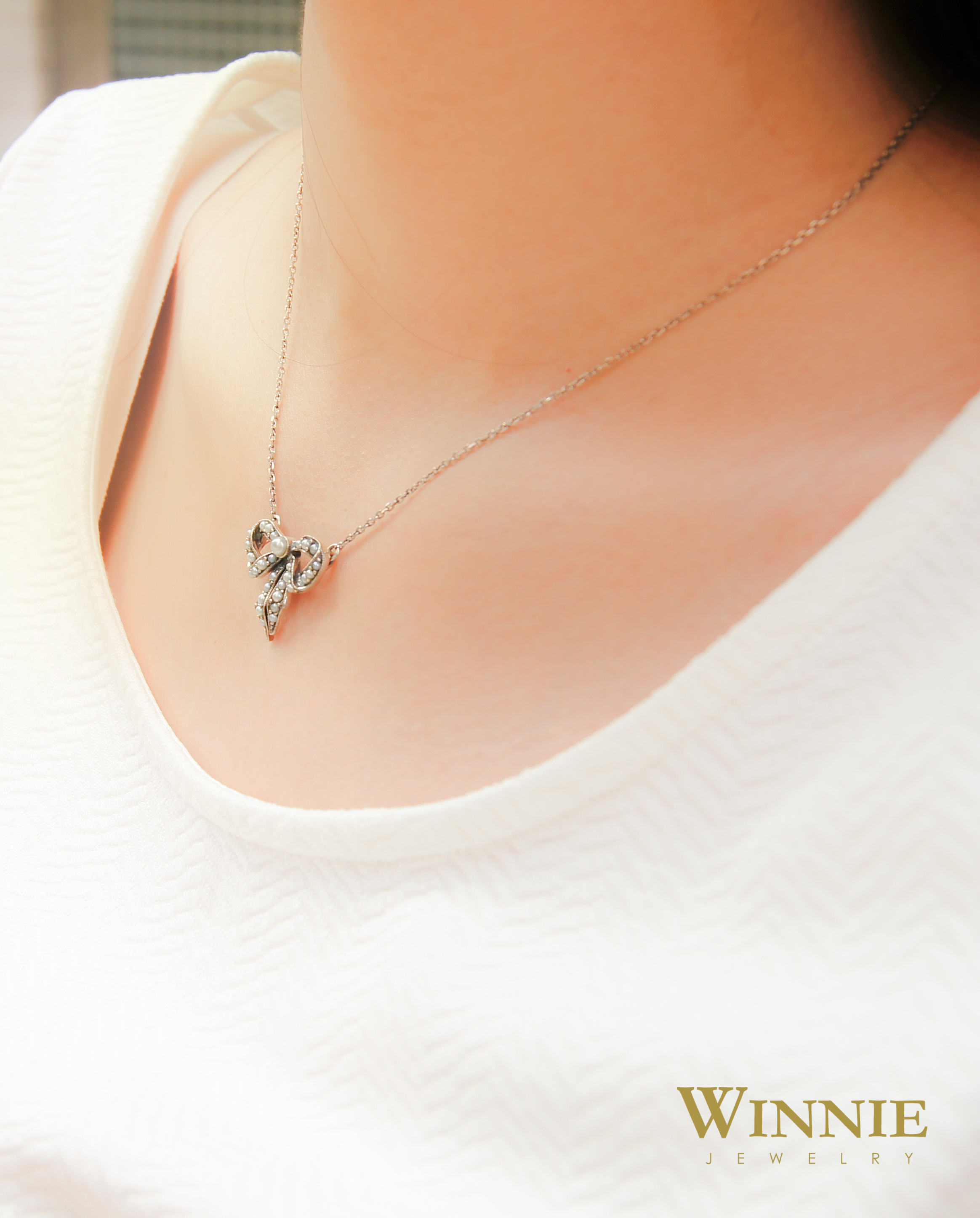 小巧珍珠蝴蝶結項鍊OP1667