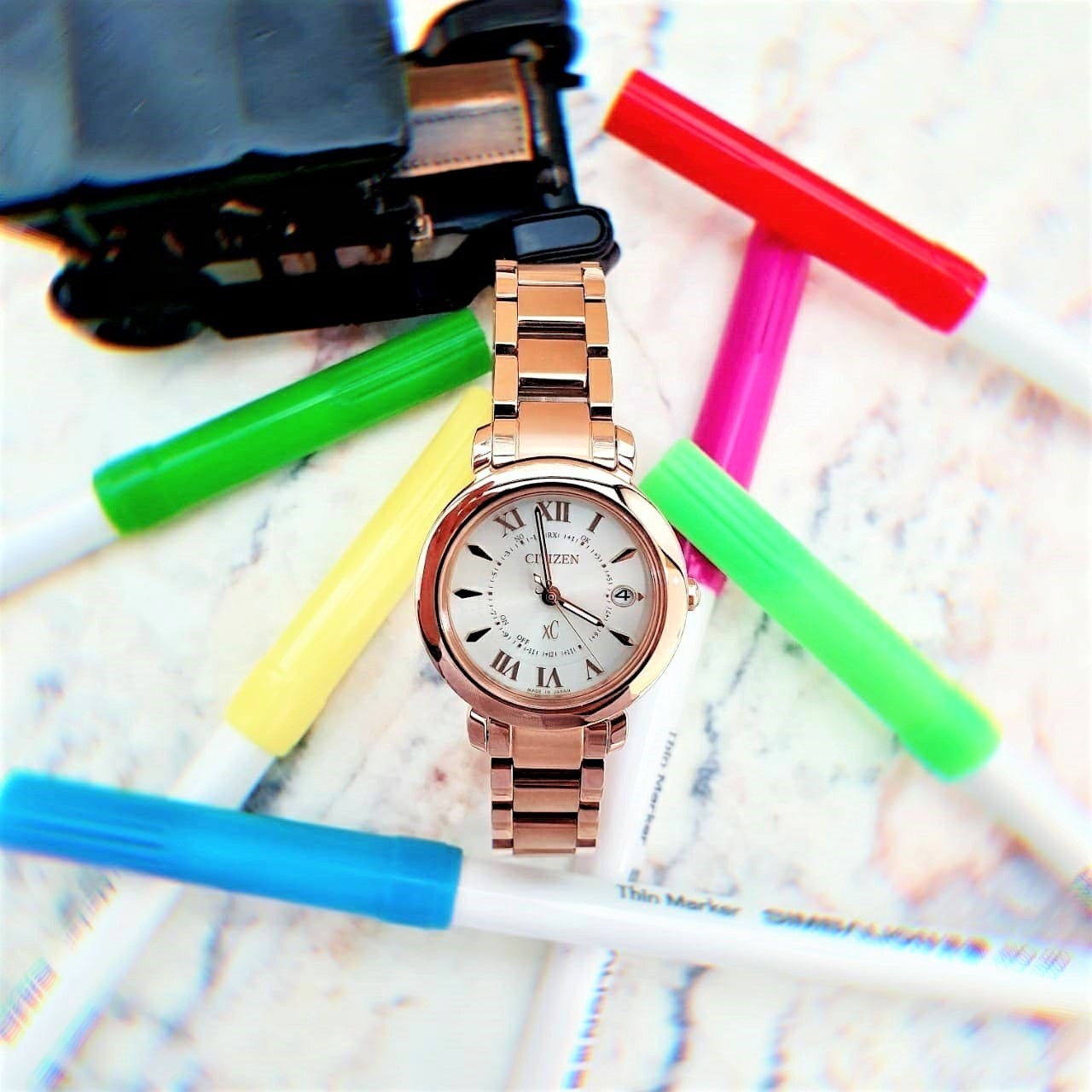 【CITIZEN 星辰】XC系列 鈦金屬電波女錶 ES9442-55A 27mm 現代鐘錶